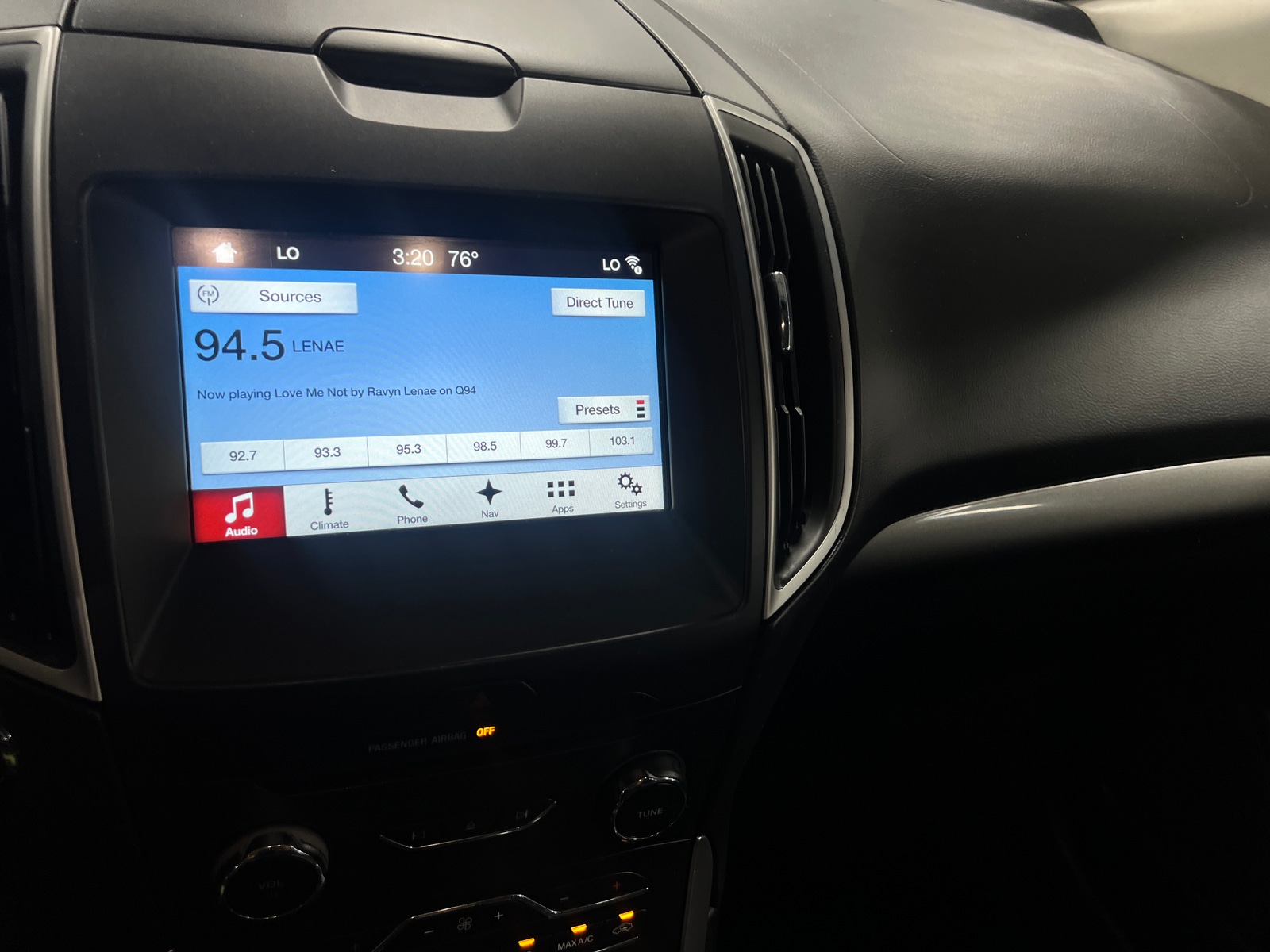 Thumbnail: 2017 Ford Edge - 3