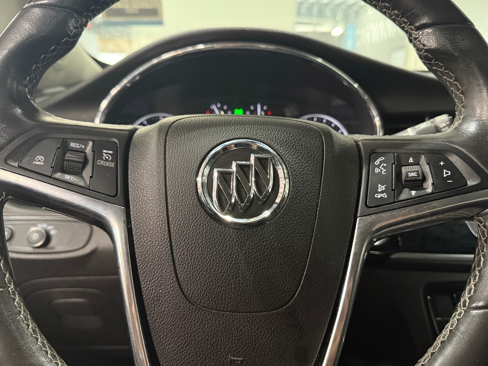 Thumbnail: 2019 Buick Encore - 4
