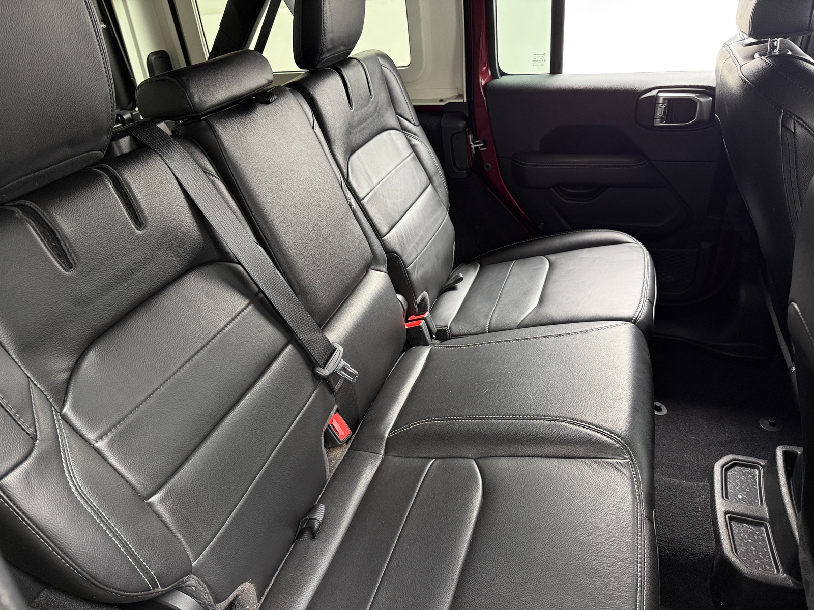 Thumbnail: 2021 Jeep Wrangler - 5