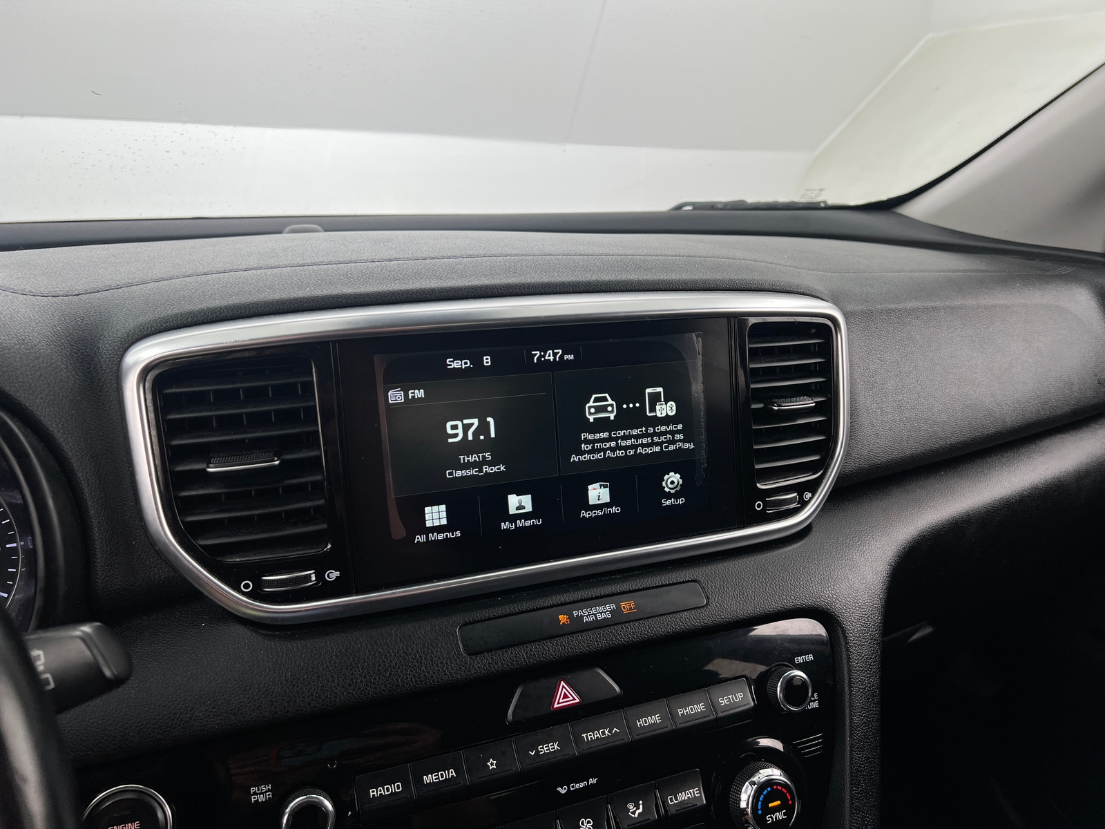 Thumbnail: 2020 Kia Sportage - 3