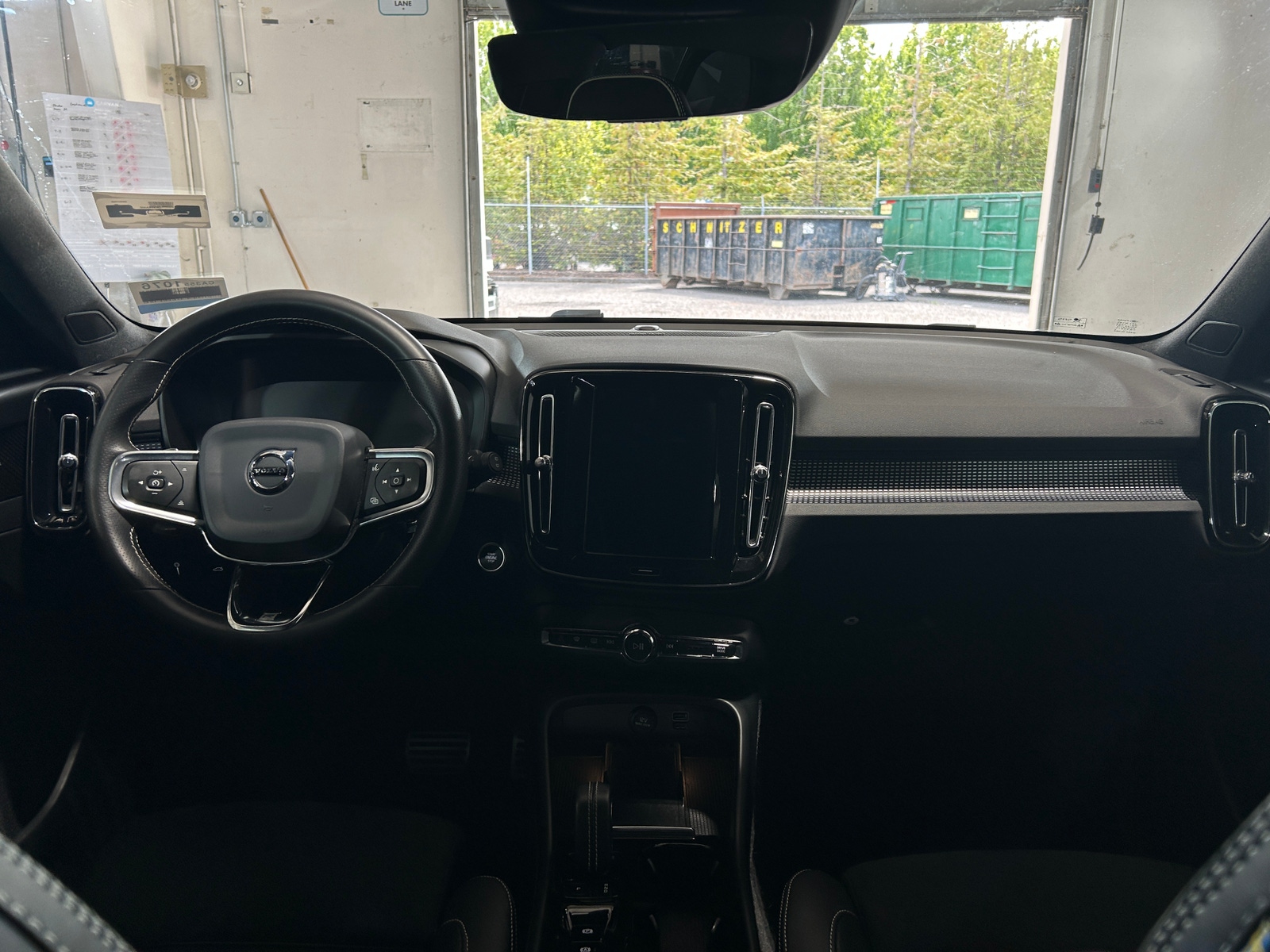 Thumbnail: 2019 Volvo XC40 - 2