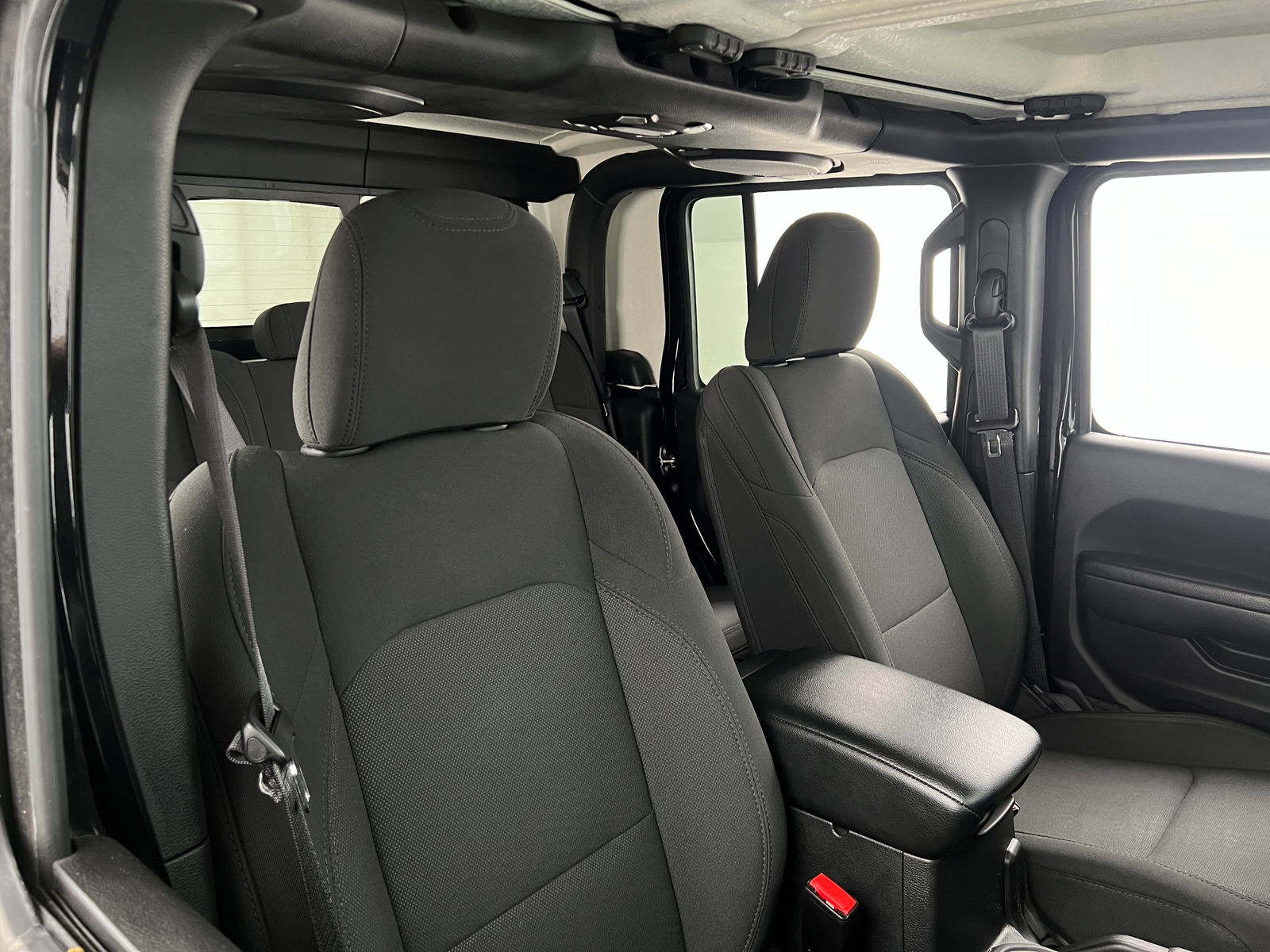 Thumbnail: 2023 Jeep Gladiator - 2