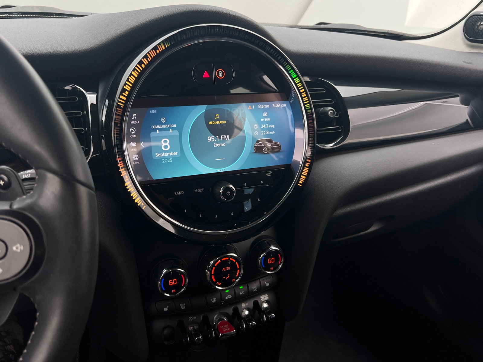 Thumbnail: 2023 MINI Cooper Hardtop - 3