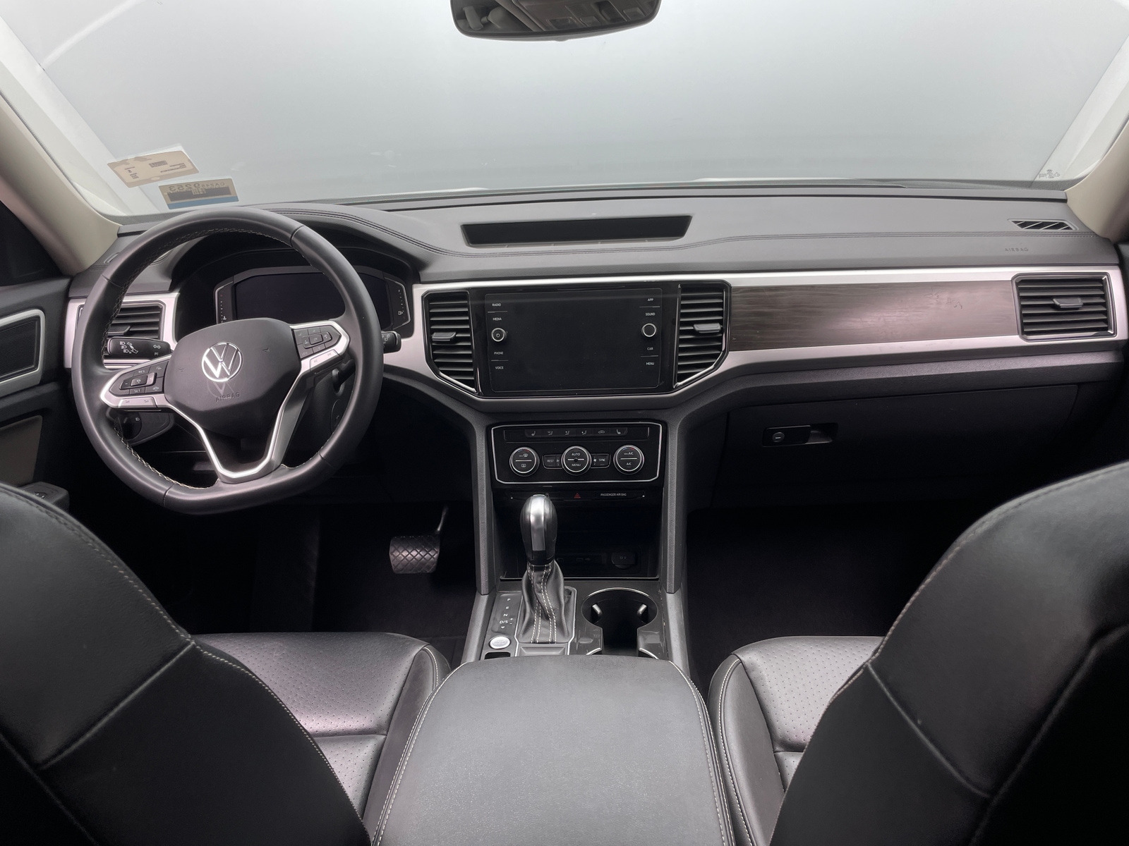 Thumbnail: 2022 Volkswagen Atlas - 2