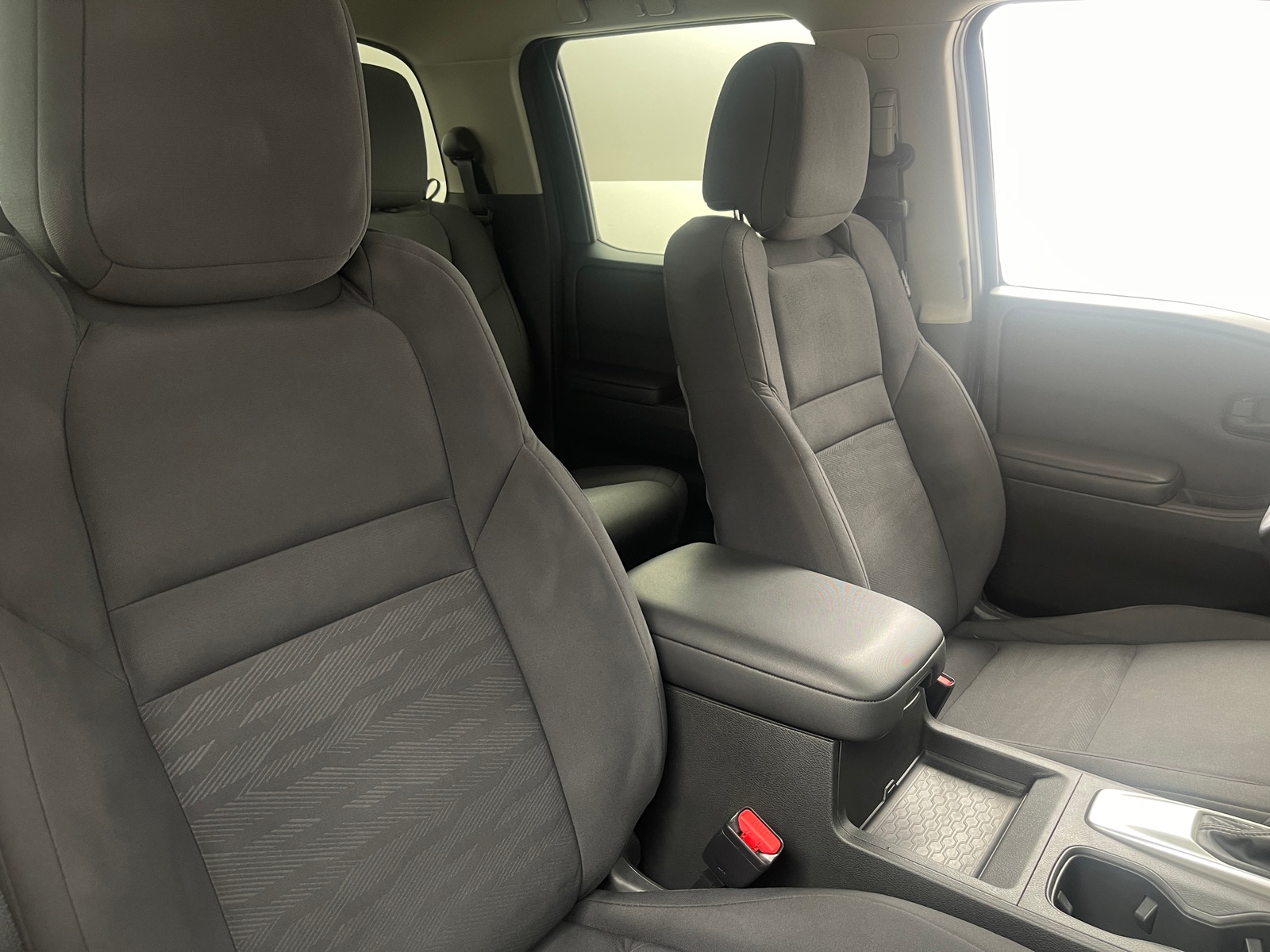 Thumbnail: 2024 Nissan Frontier - 2