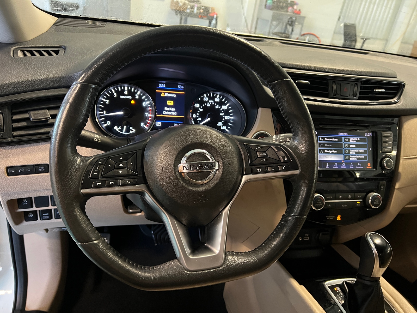 Thumbnail: 2018 Nissan Rogue - 5
