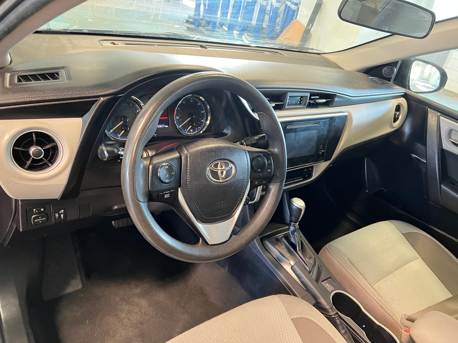 Thumbnail: 2018 Toyota Corolla - 3