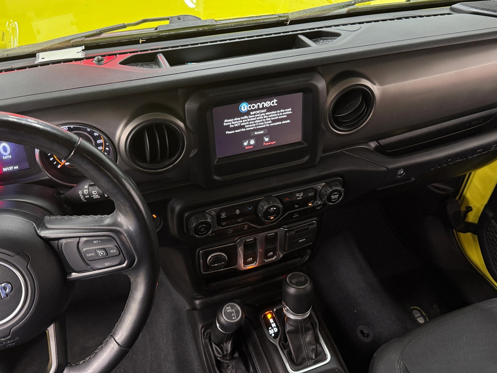 Thumbnail: 2022 Jeep Wrangler - 3