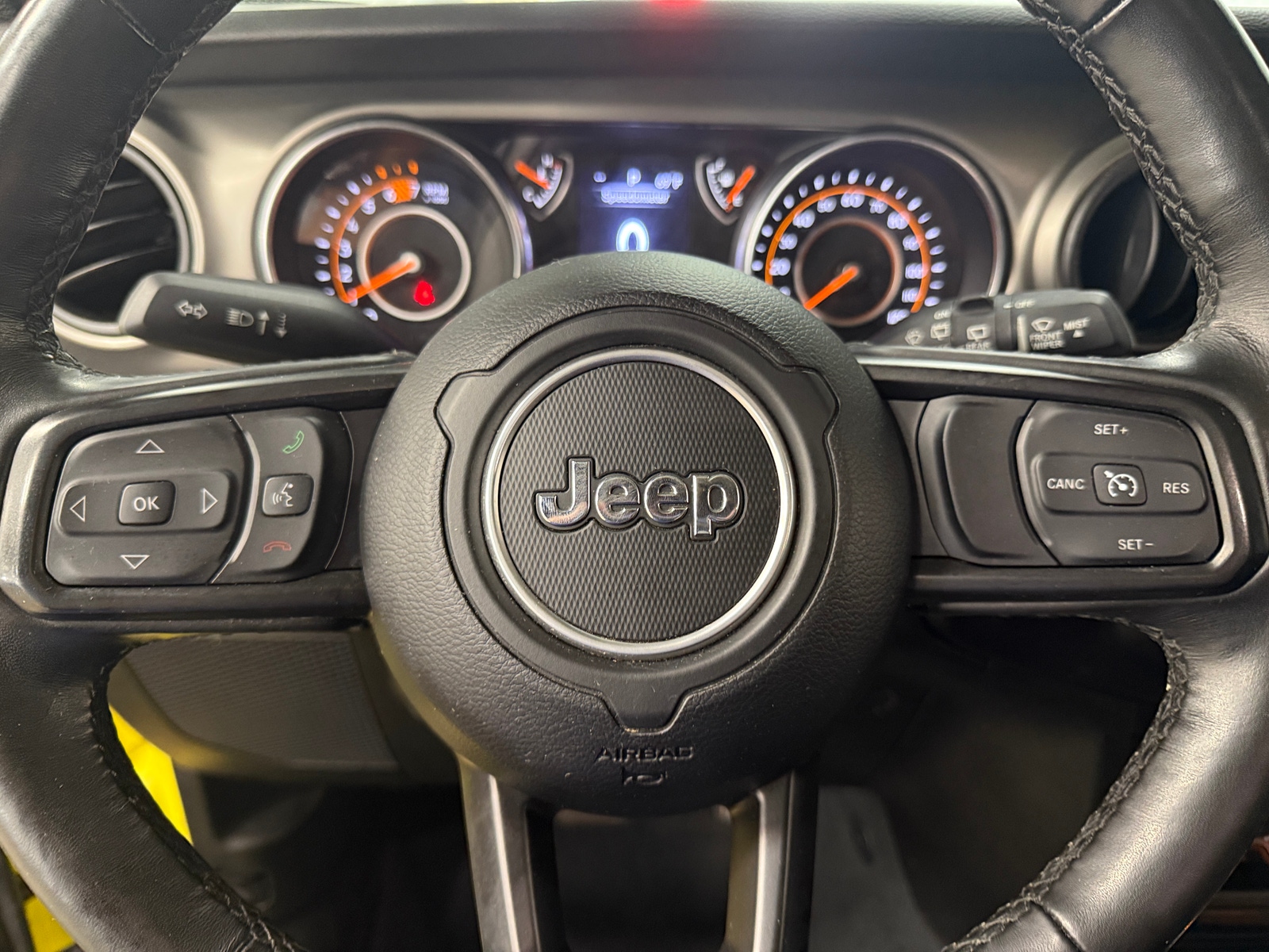 Thumbnail: 2022 Jeep Wrangler - 5