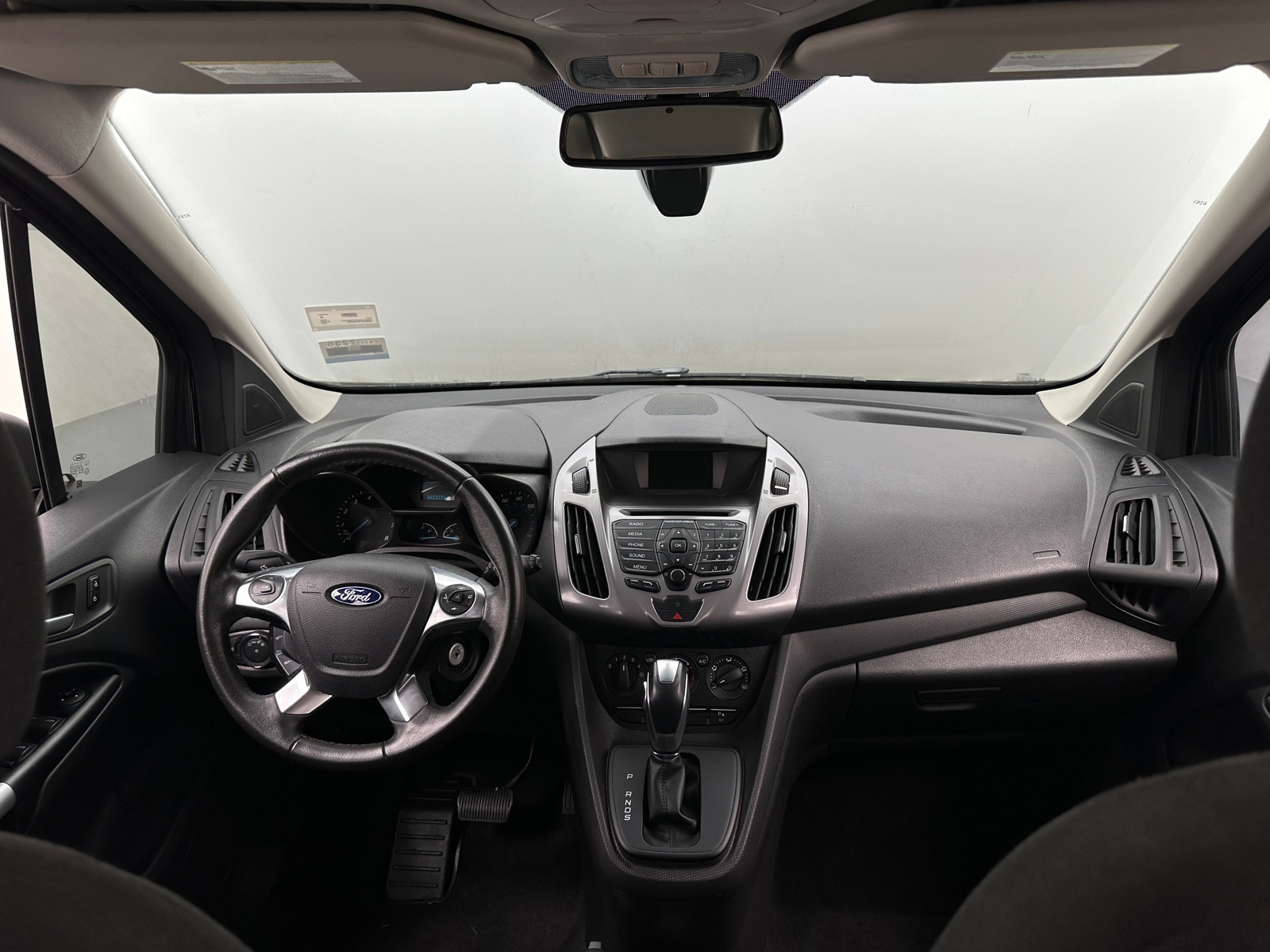 Thumbnail: 2017 Ford Transit Series - 3