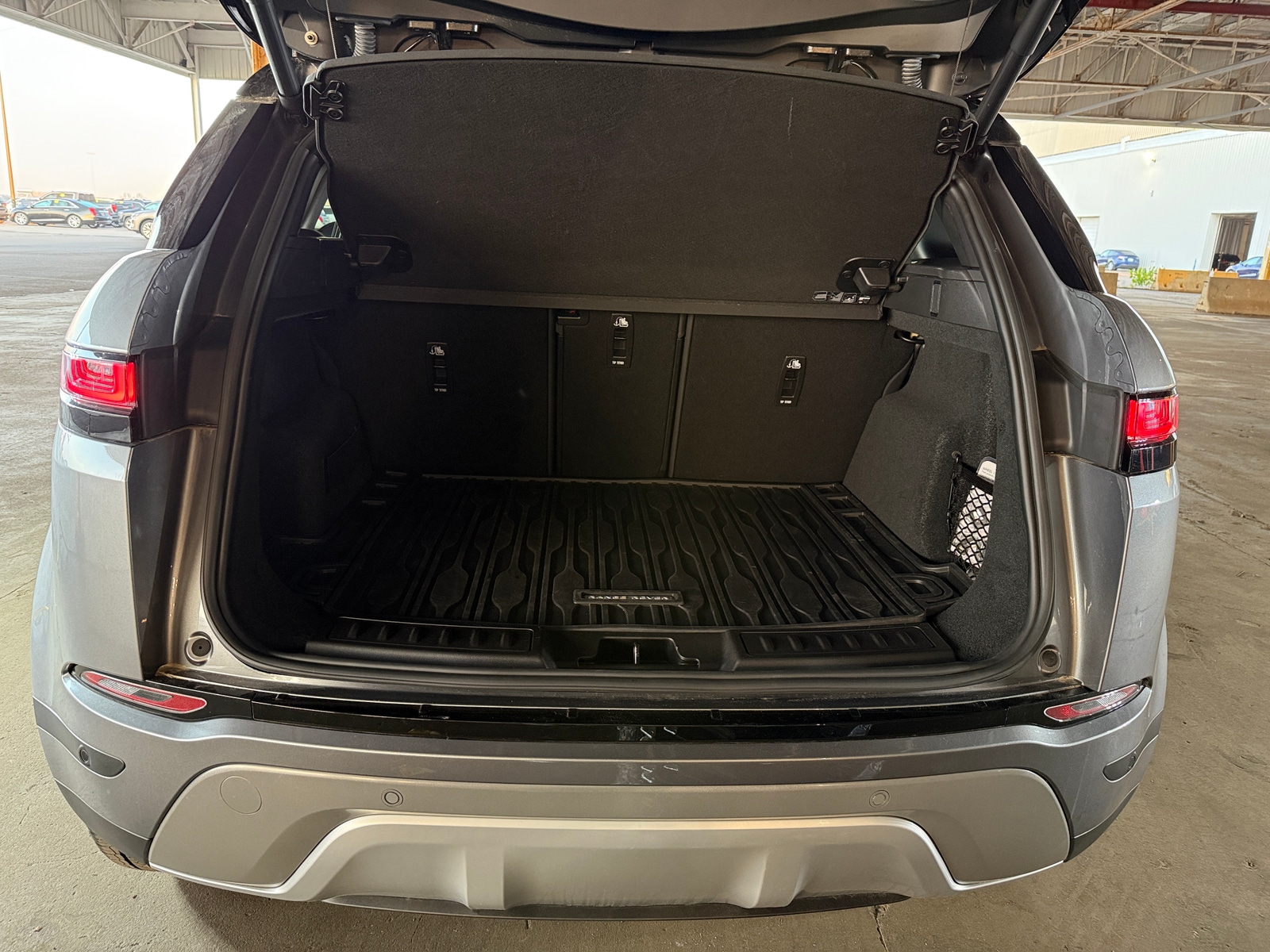 Thumbnail: 2023 Land Rover Range Rover Evoque - 6