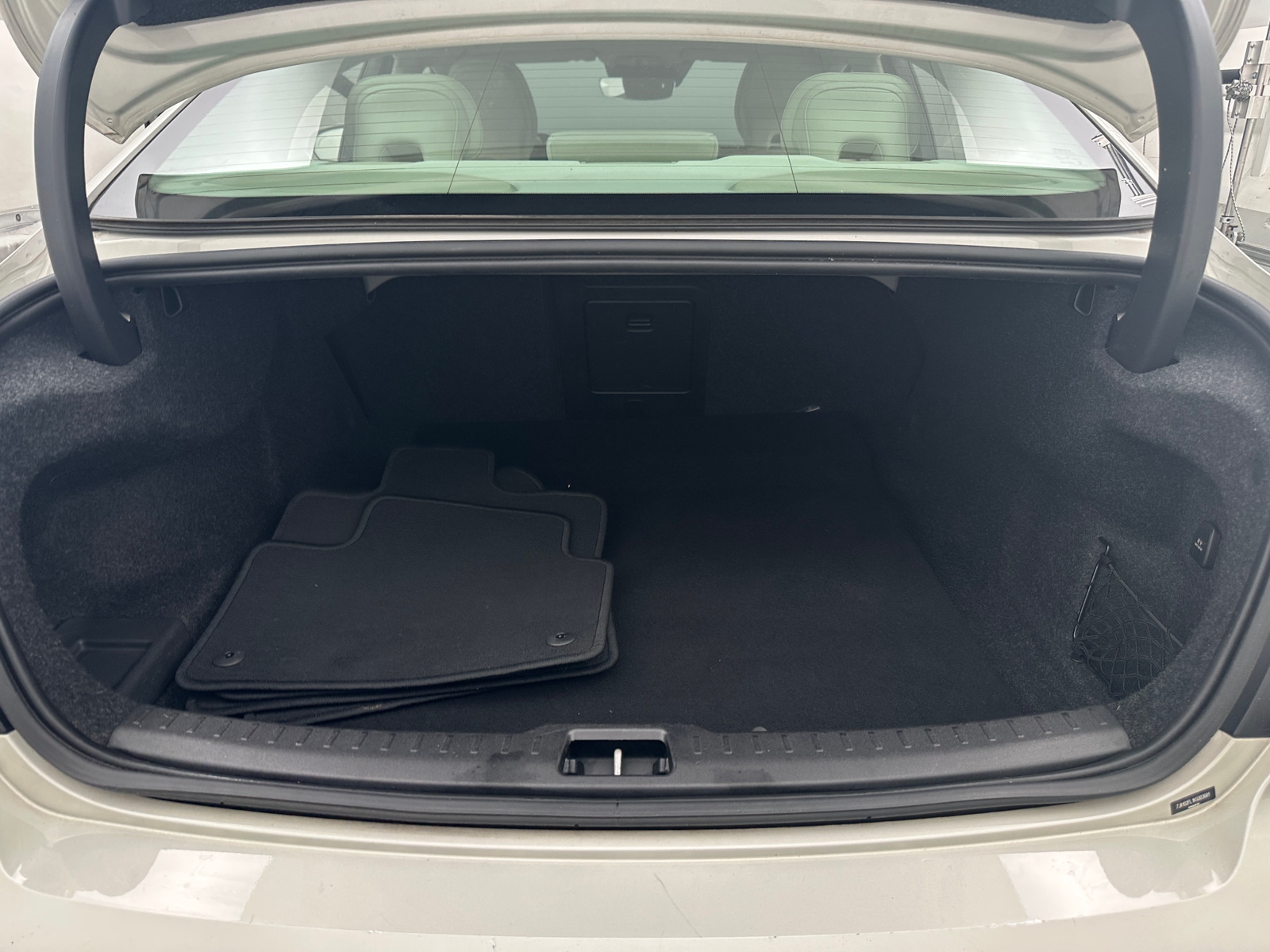 Thumbnail: 2019 Volvo S60 - 7