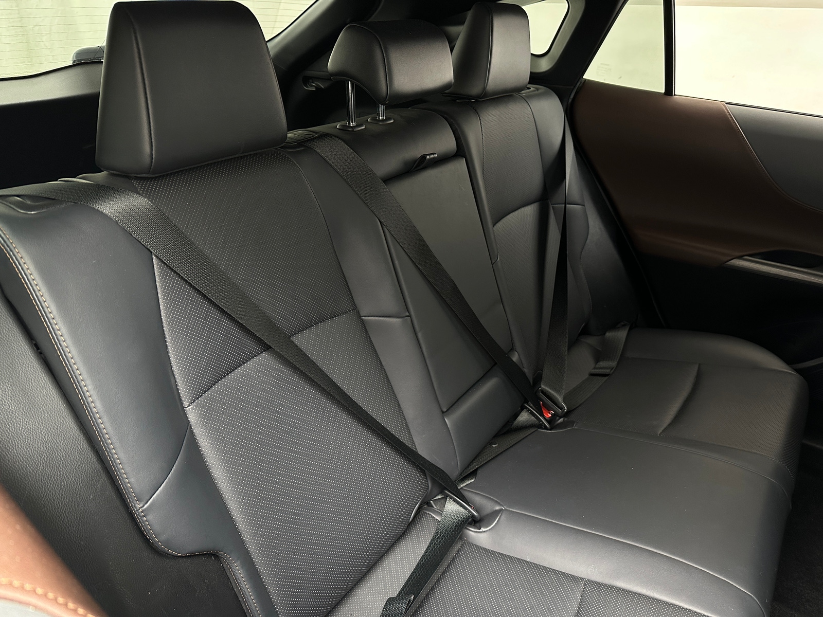 Thumbnail: 2021 Toyota Venza - 5