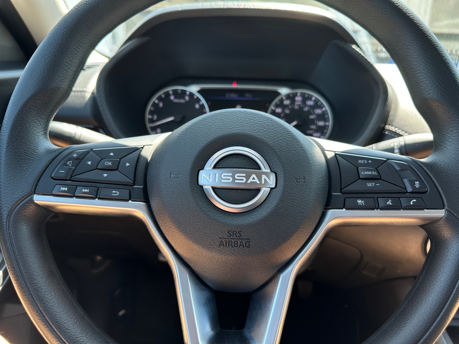 Thumbnail: 2025 Nissan Sentra - 5