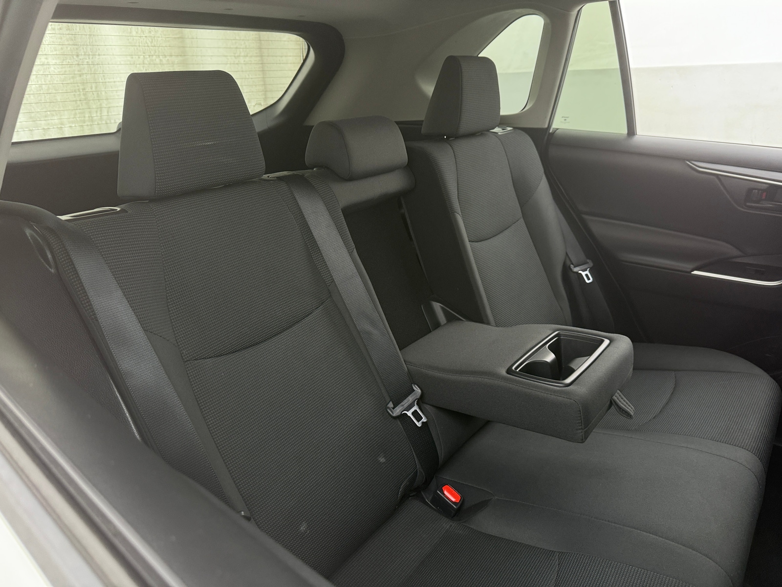 Thumbnail: 2020 Toyota RAV4 - 6