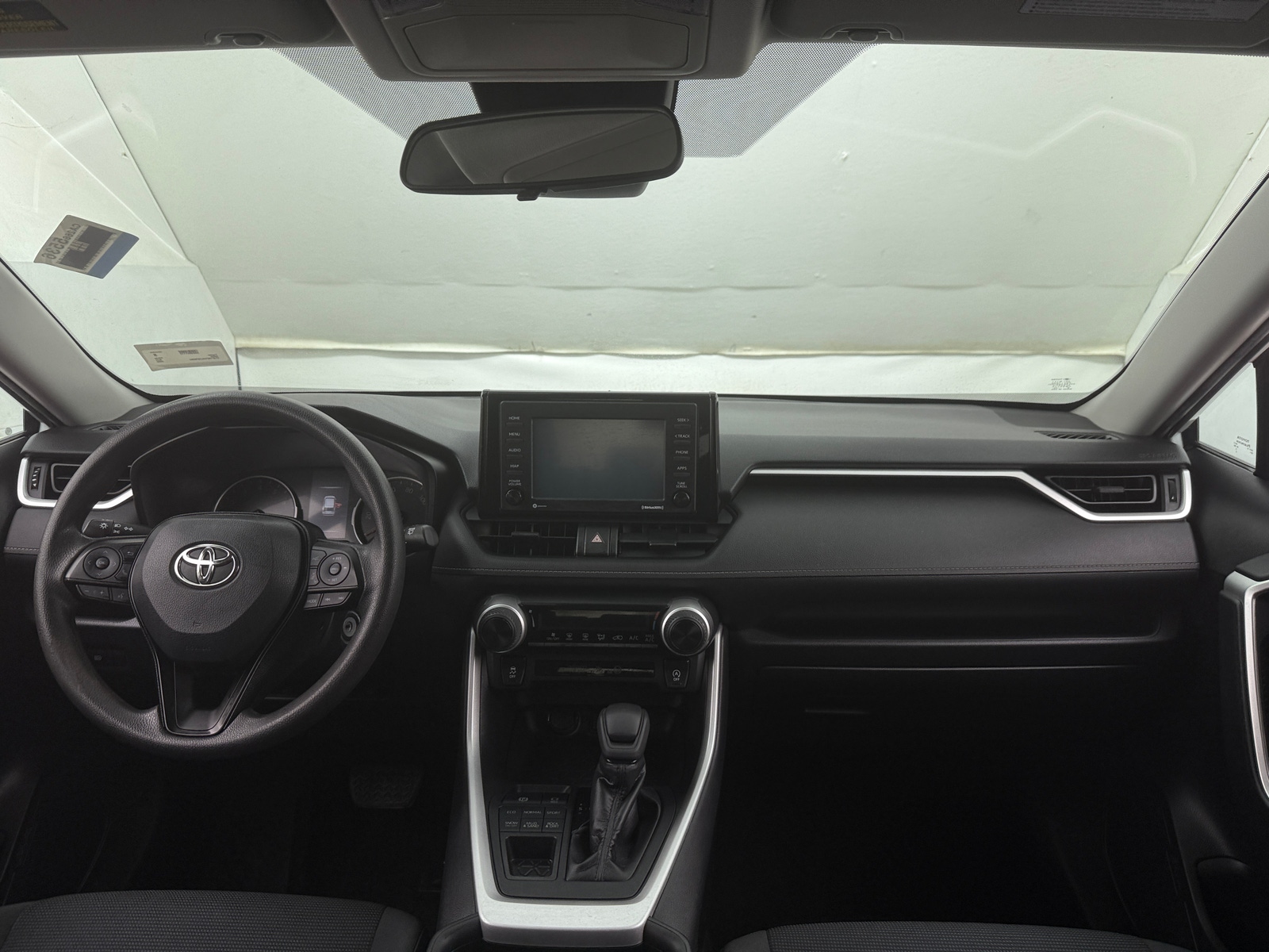 Thumbnail: 2020 Toyota RAV4 - 3