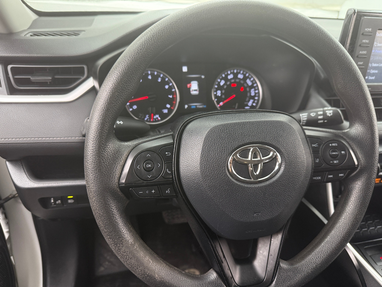Thumbnail: 2020 Toyota RAV4 - 5