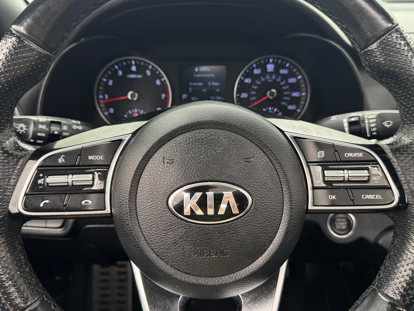 Thumbnail: 2021 Kia Forte - 4