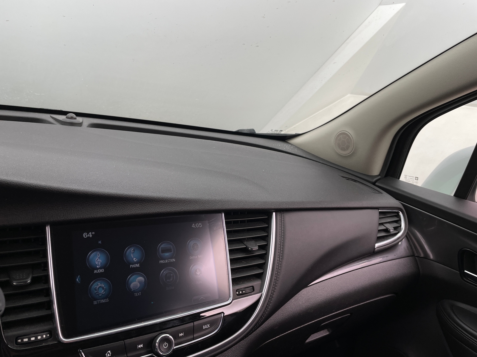 Thumbnail: 2019 Buick Encore - 4