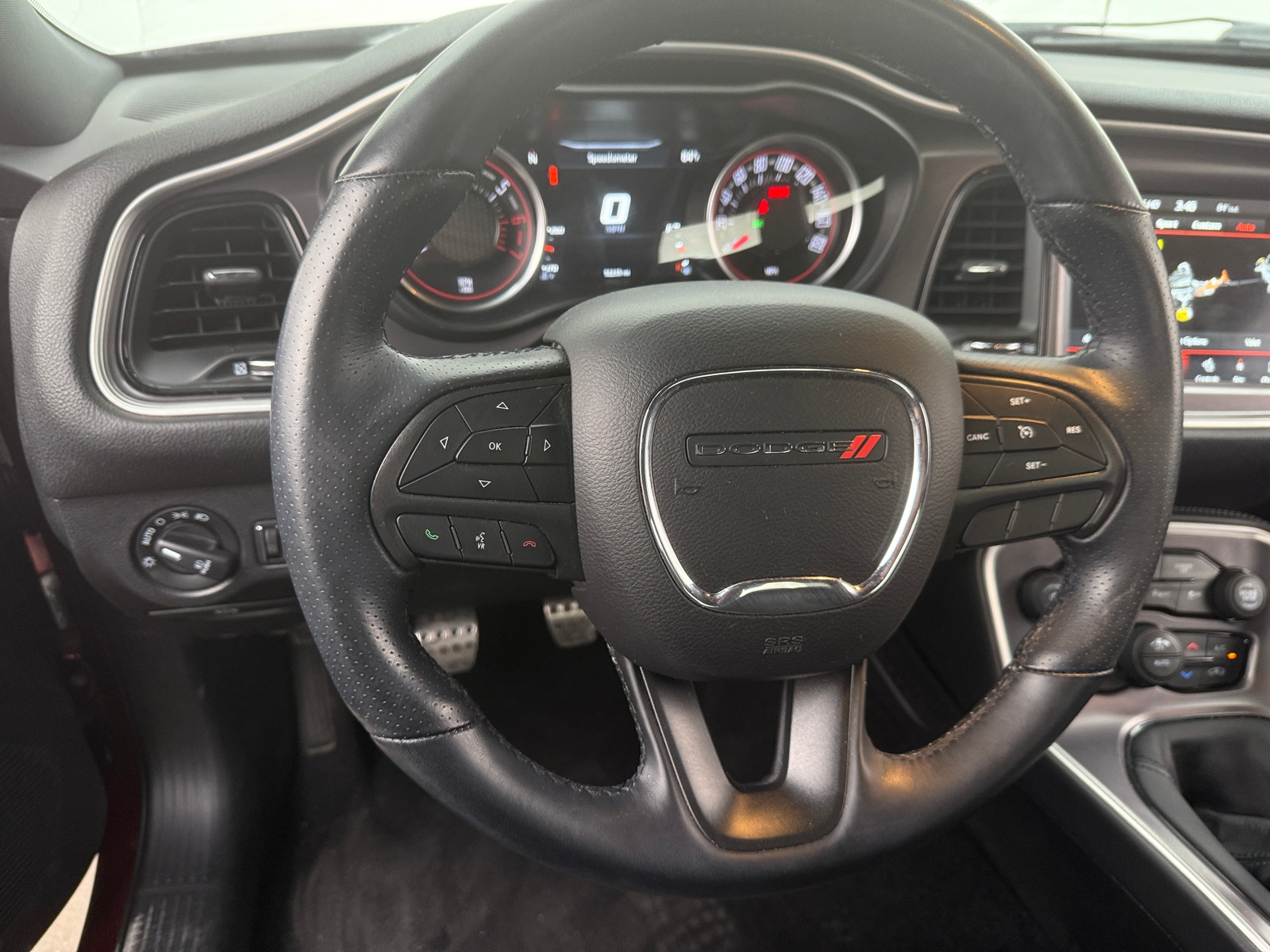 Thumbnail: 2019 Dodge Challenger - 4