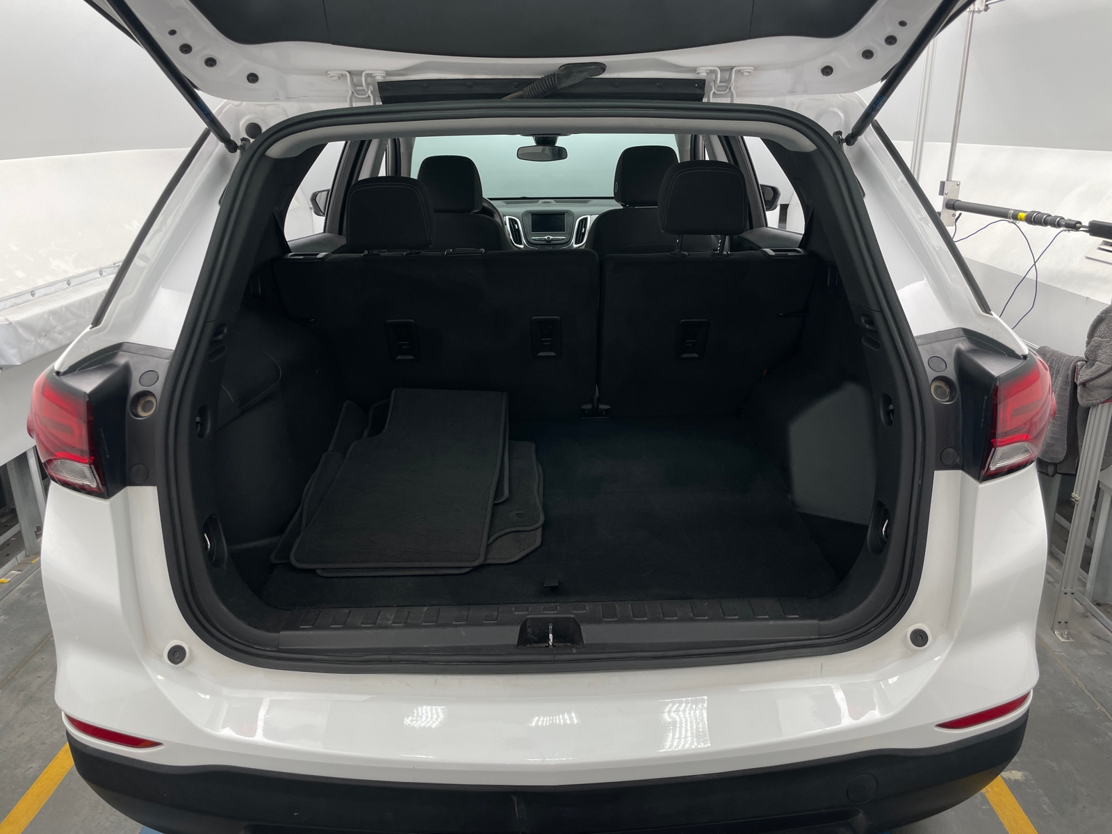 Thumbnail: 2024 Chevrolet Equinox - 7