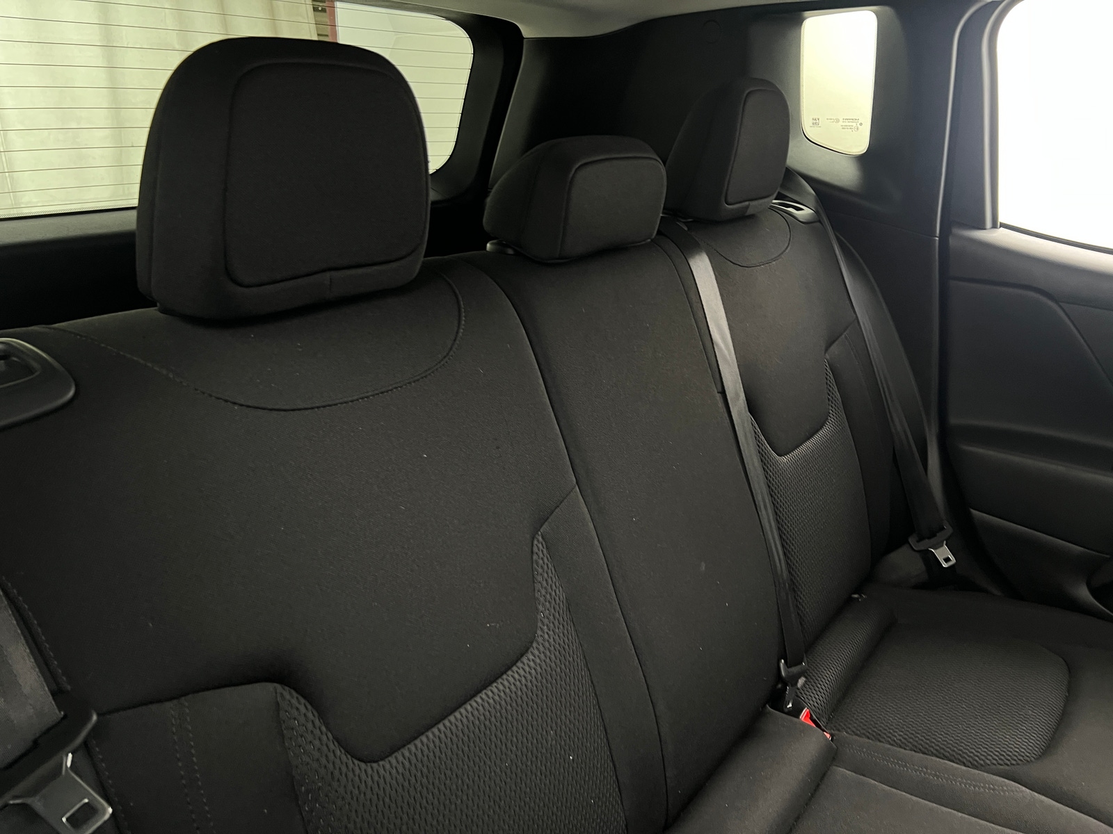 Thumbnail: 2018 Jeep Renegade - 6