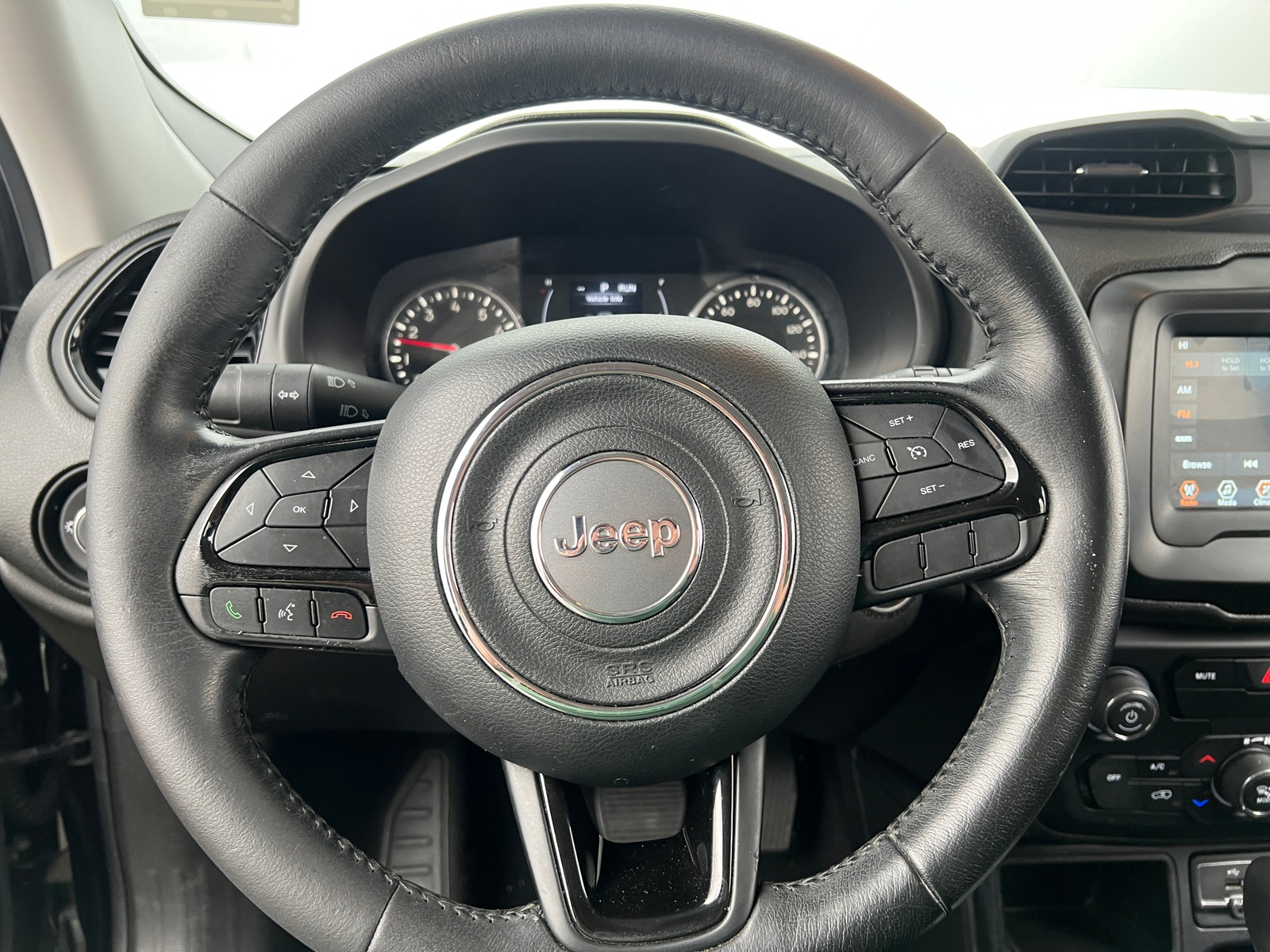 Thumbnail: 2018 Jeep Renegade - 5