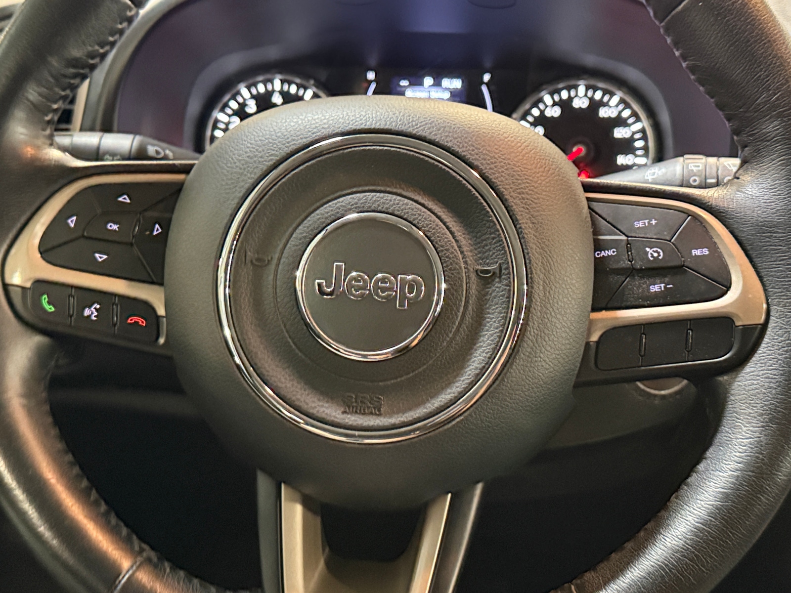 Thumbnail: 2017 Jeep Renegade - 5