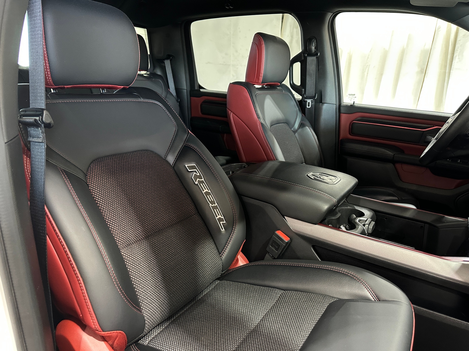 Thumbnail: 2025 RAM 1500 - 2