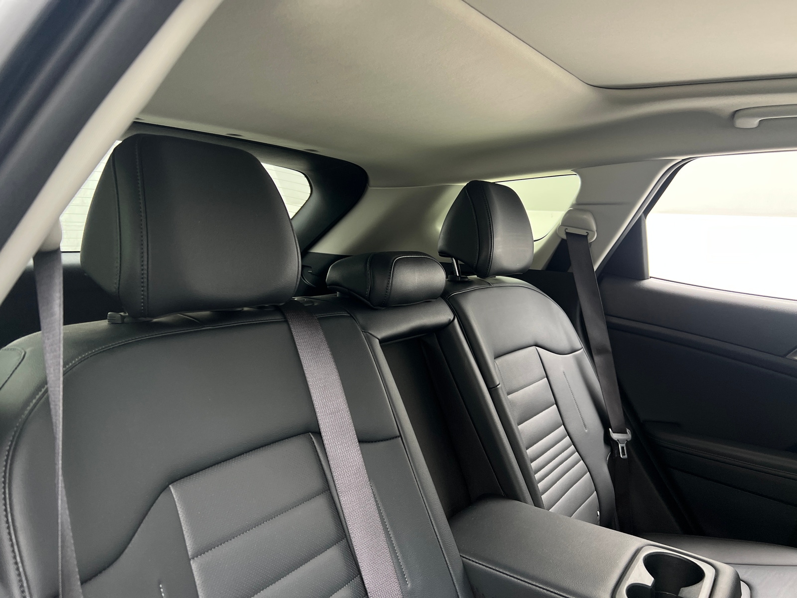 Thumbnail: 2023 Kia Sportage - 5