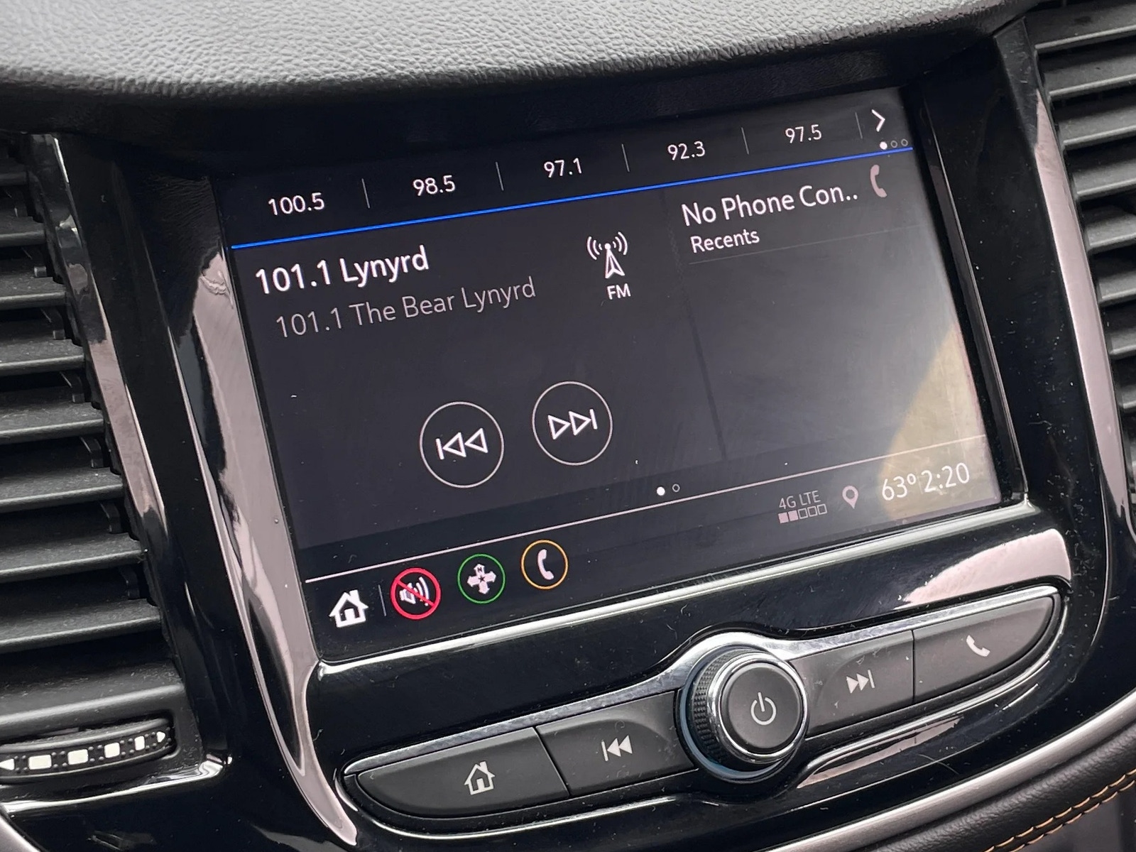 Thumbnail: 2020 Chevrolet Trax - 4