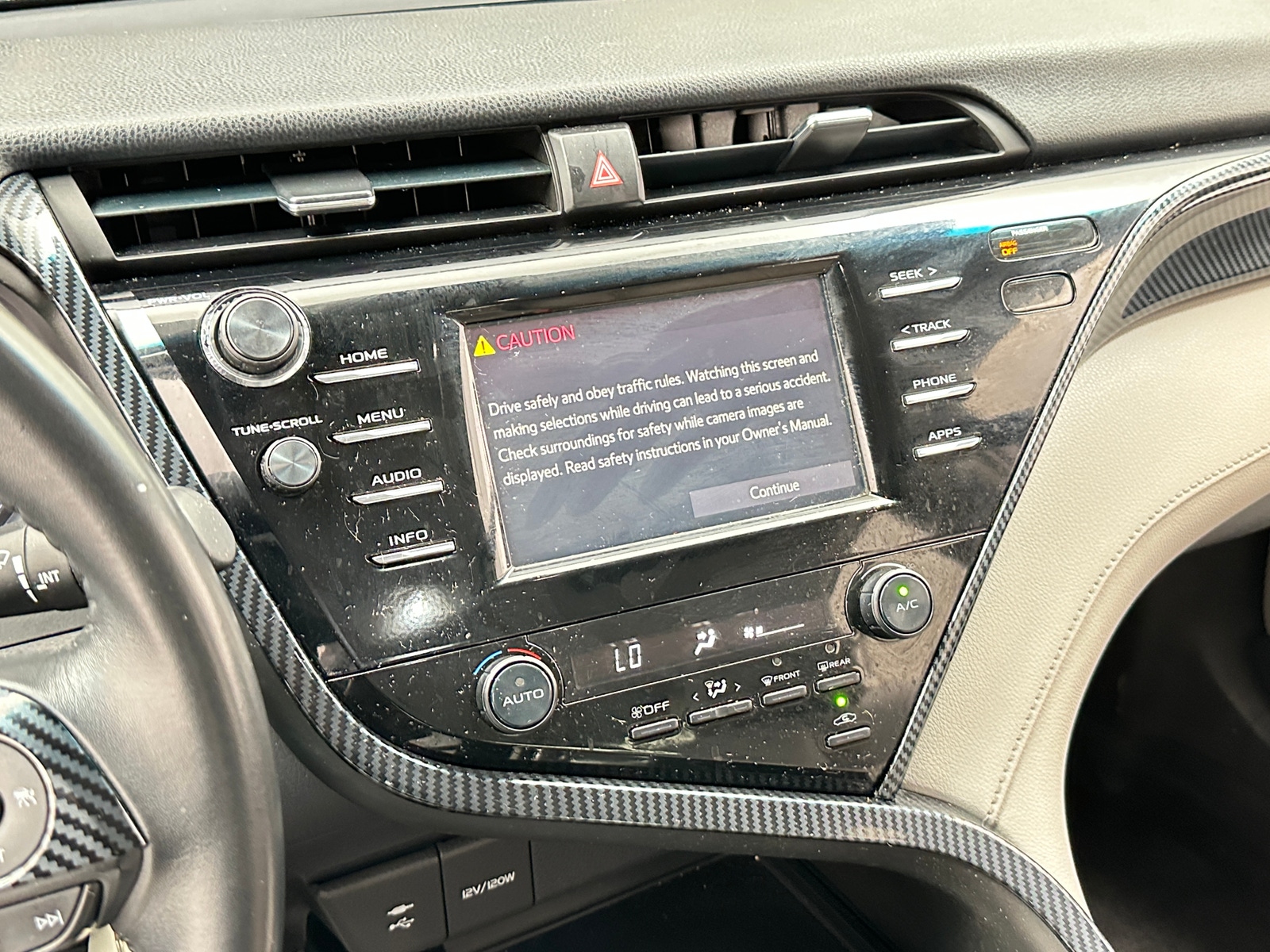 Thumbnail: 2018 Toyota Camry - 3