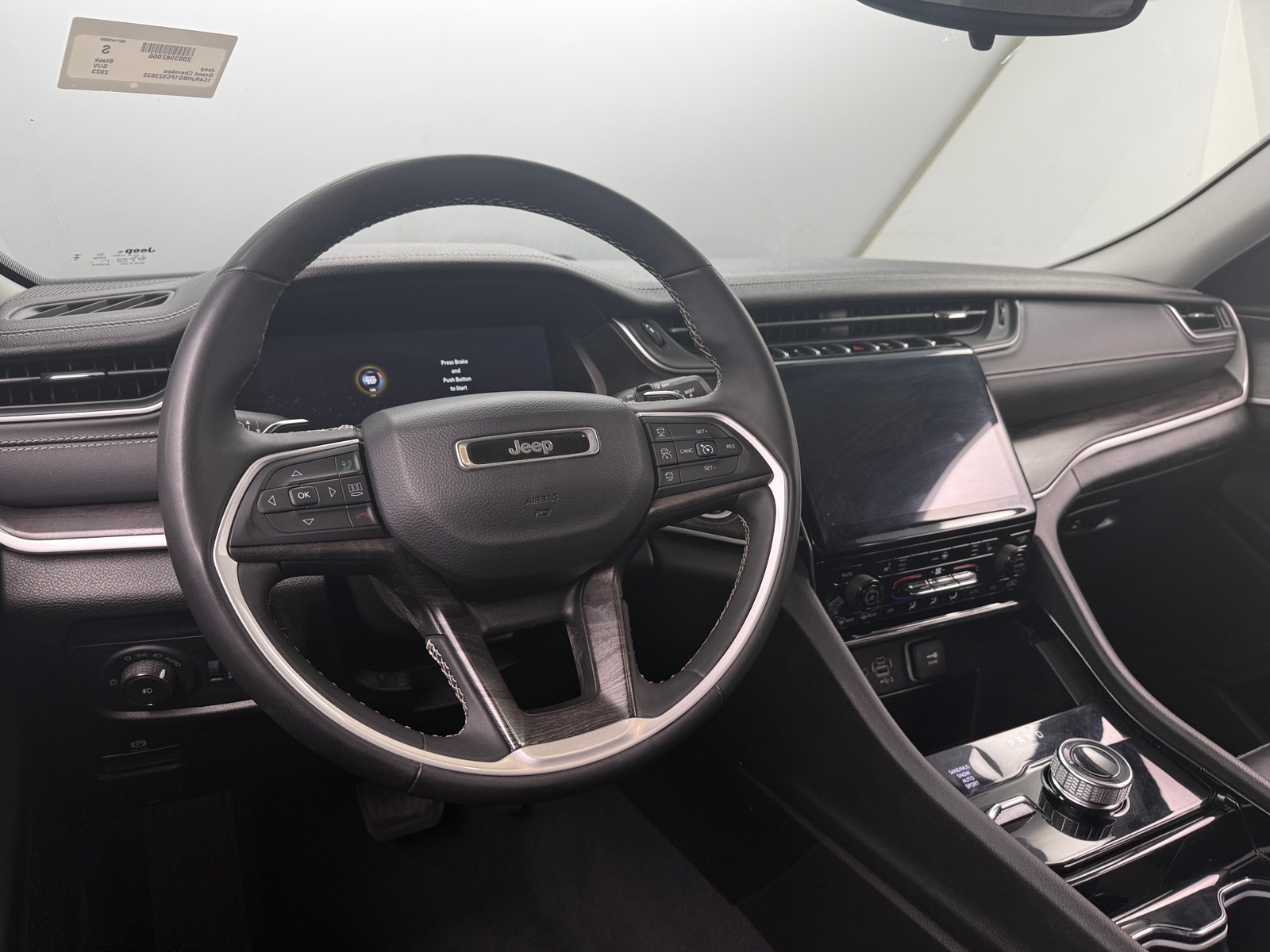 Thumbnail: 2023 Jeep Grand Cherokee - 4