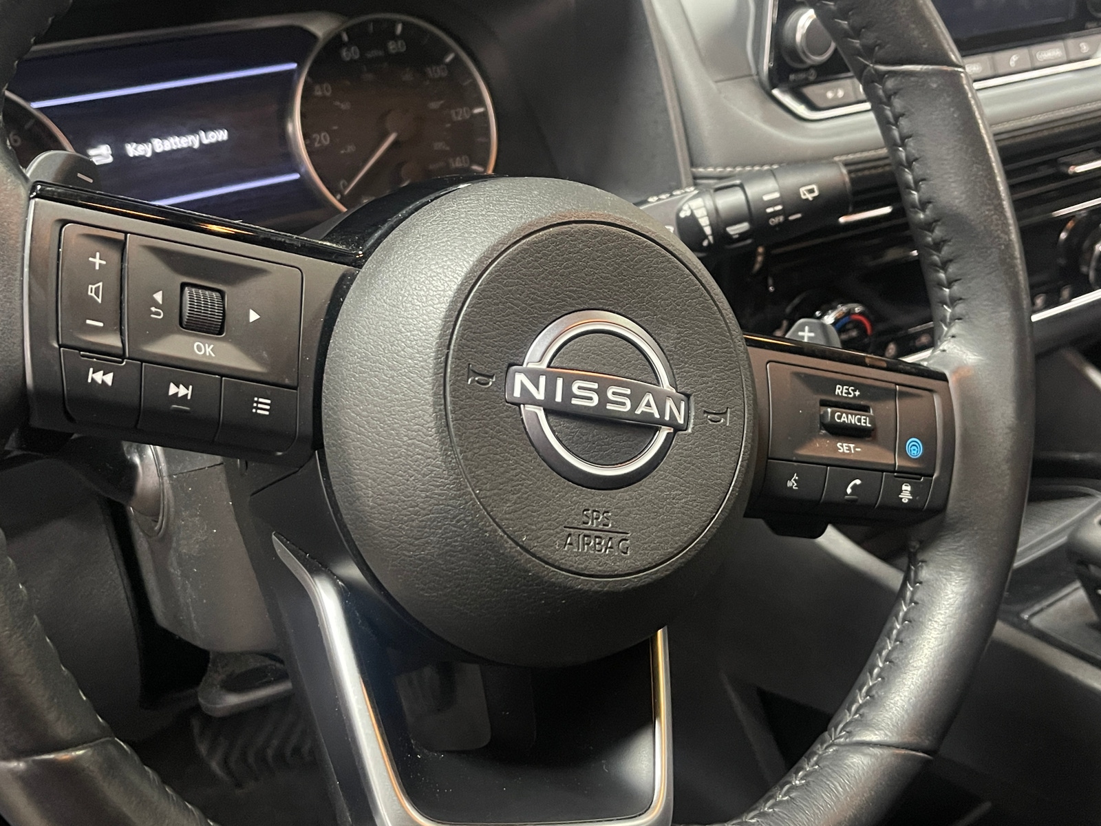Thumbnail: 2022 Nissan Rogue - 4