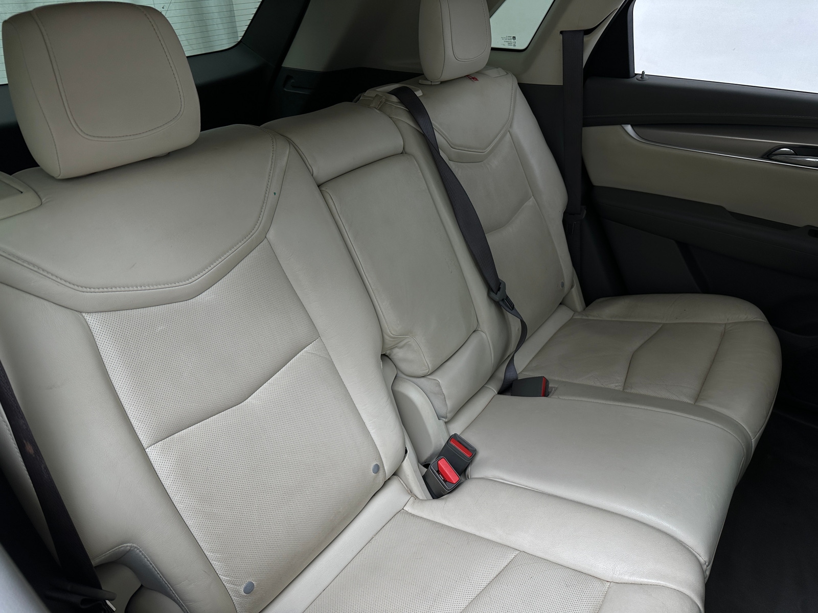 Thumbnail: 2017 Cadillac XT5 - 5