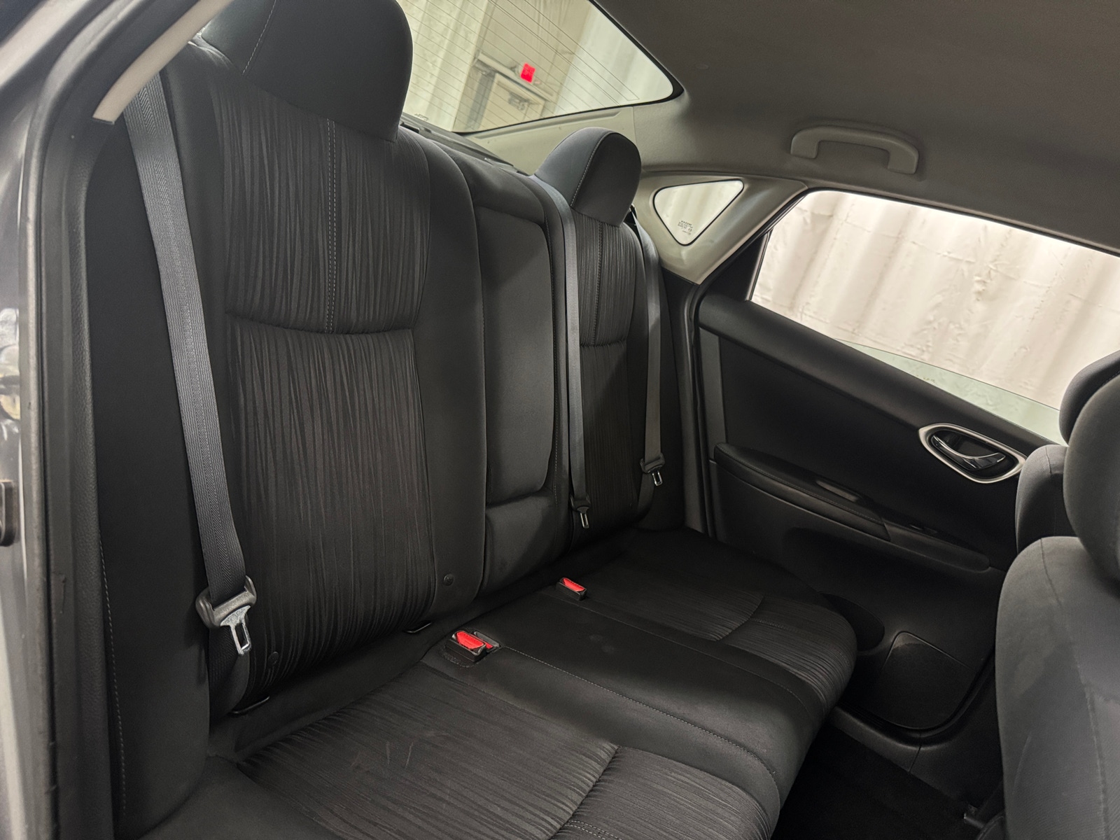 Thumbnail: 2018 Nissan Sentra - 6