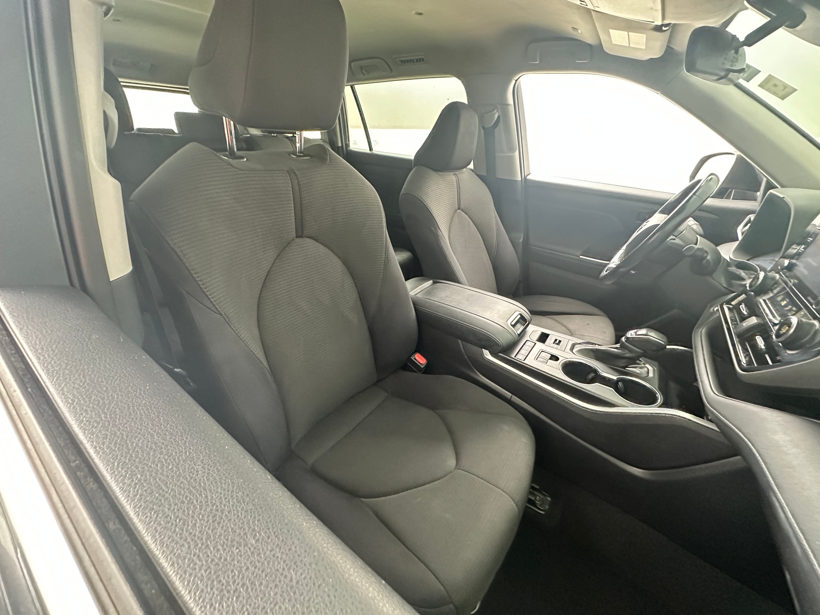 Thumbnail: 2021 Toyota Highlander - 2