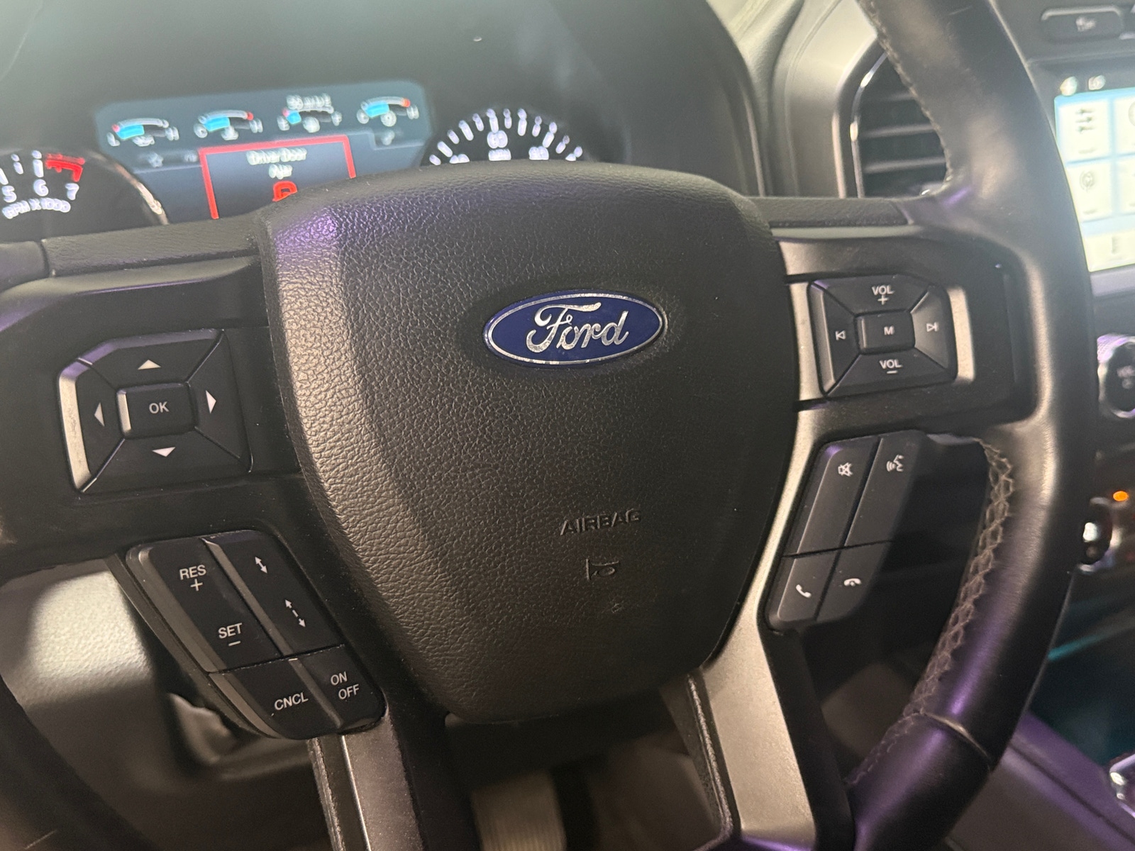 Thumbnail: 2018 Ford Expedition - 4