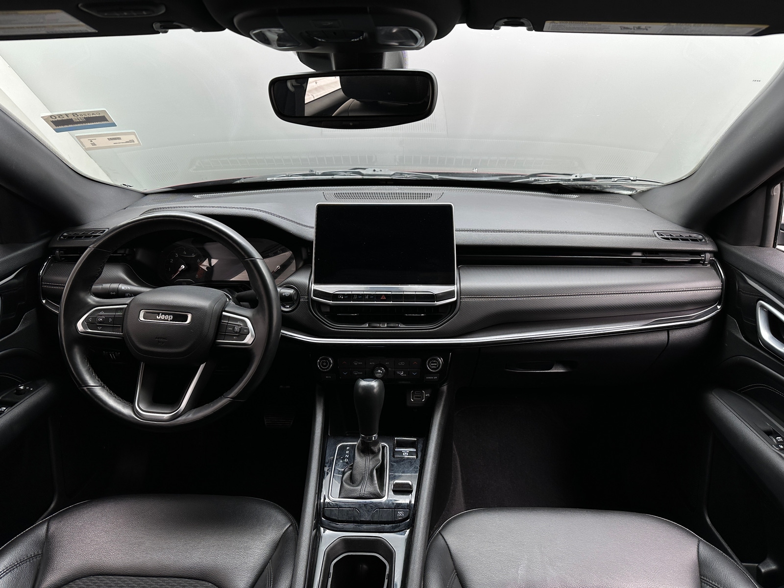 Thumbnail: 2022 Jeep Compass - 3