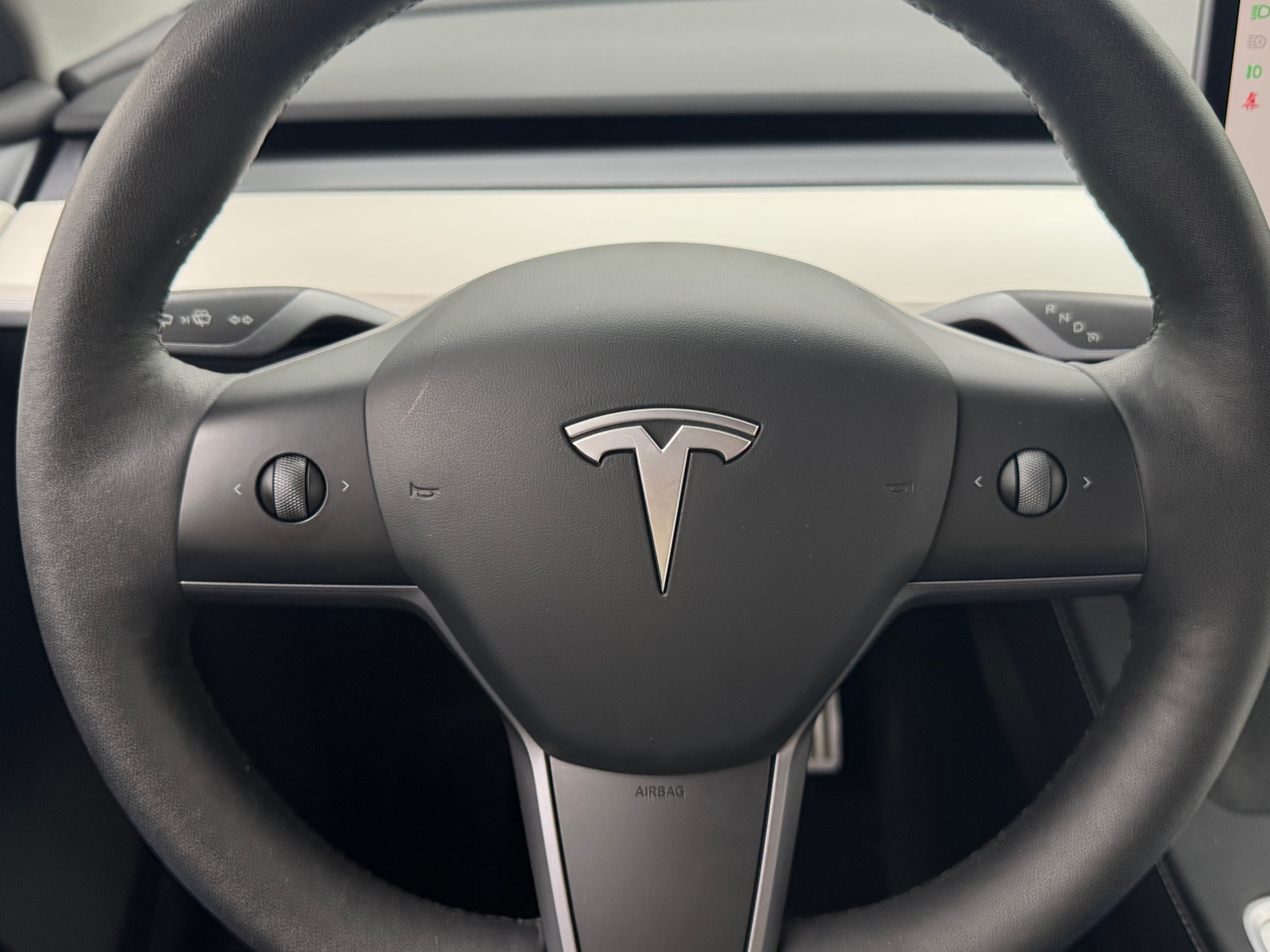 Thumbnail: 2023 Tesla Model Y - 4