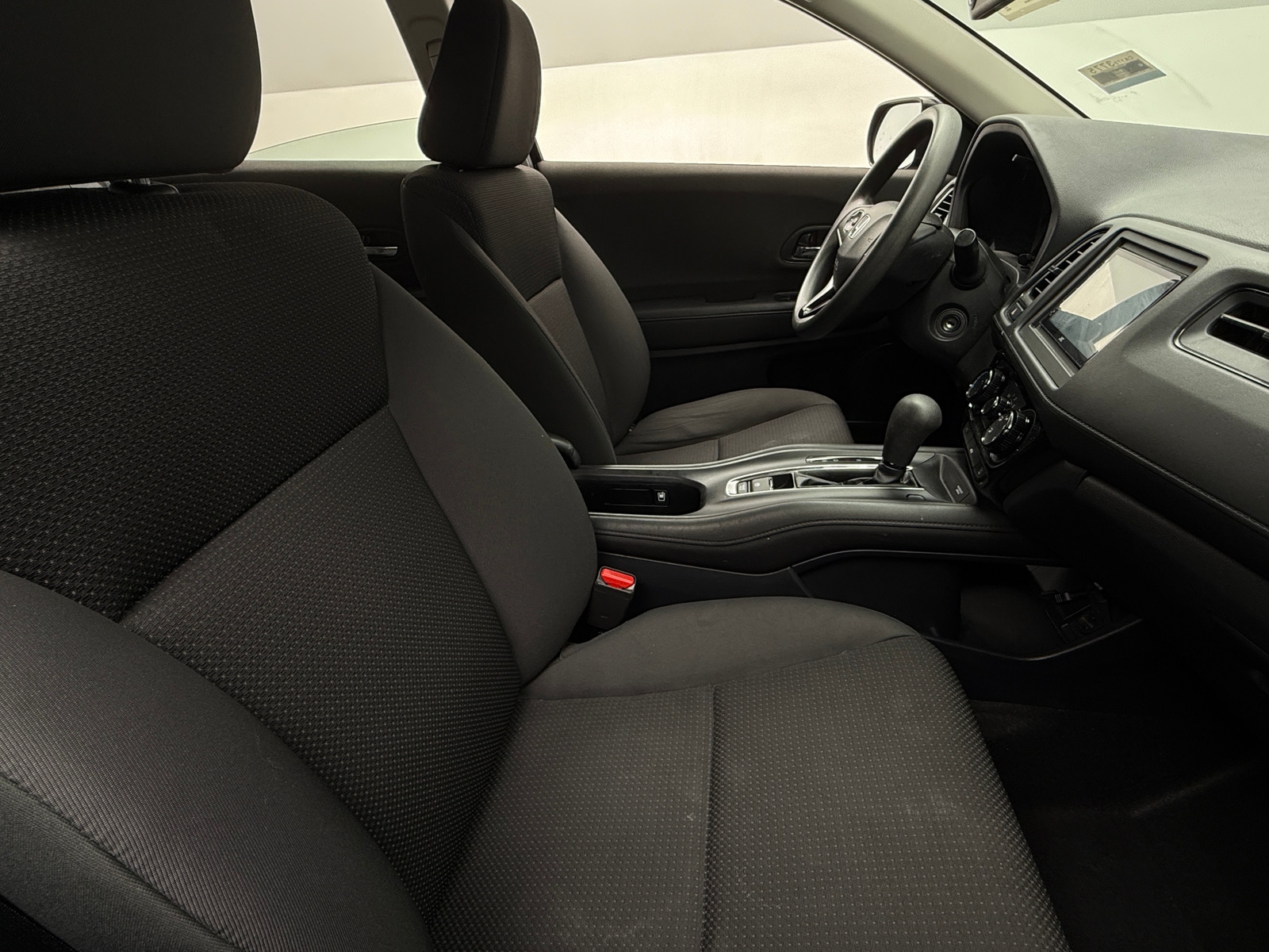 Thumbnail: 2019 Honda HR-V - 2