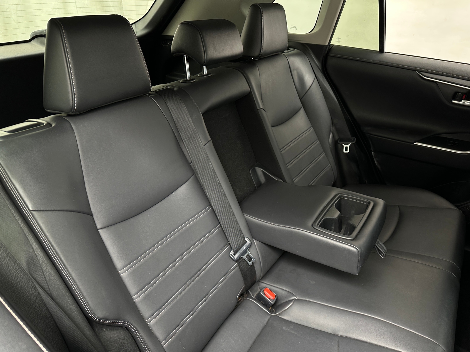 Thumbnail: 2021 Toyota RAV4 - 5
