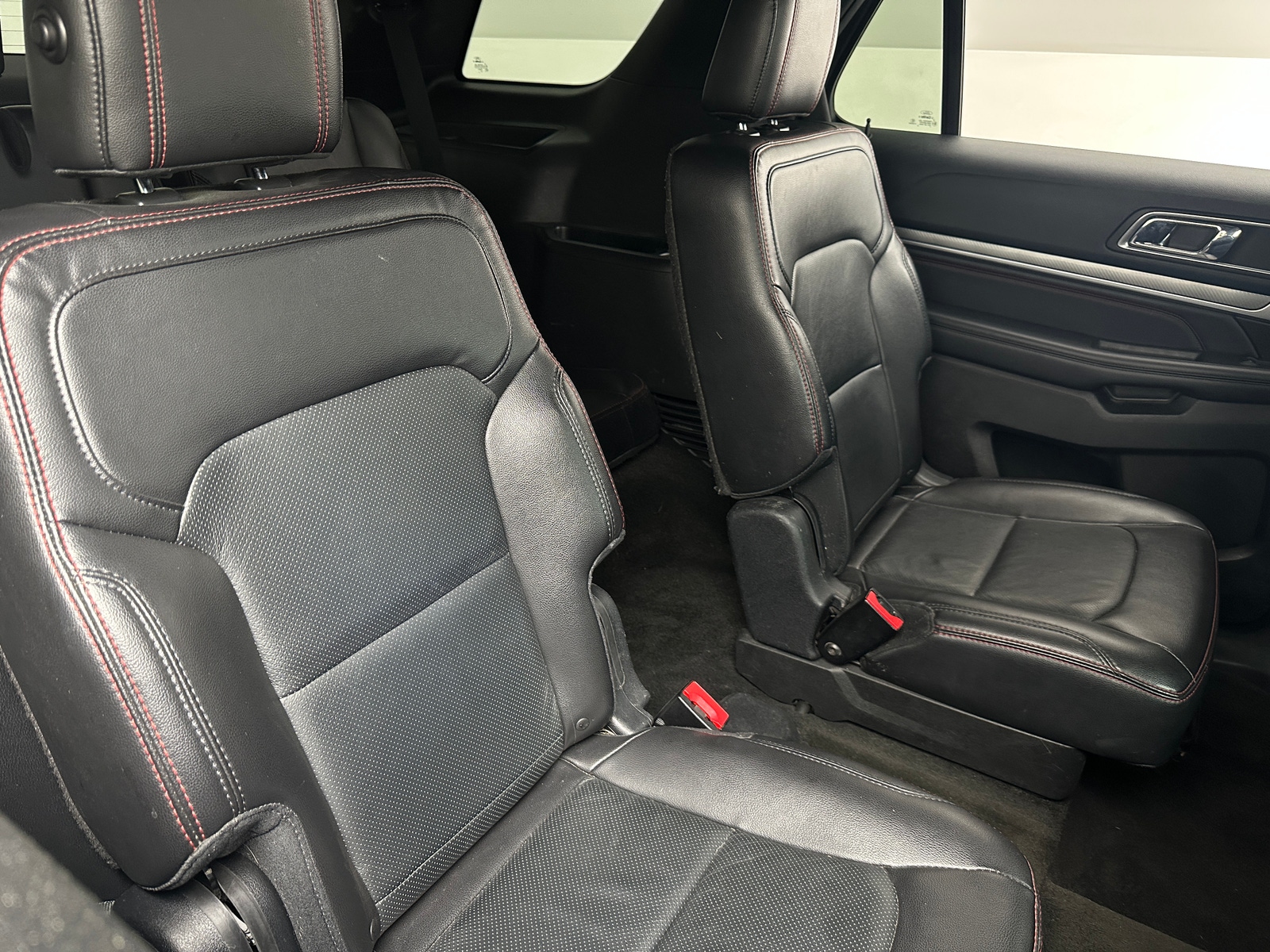 Thumbnail: 2017 Ford Explorer - 5