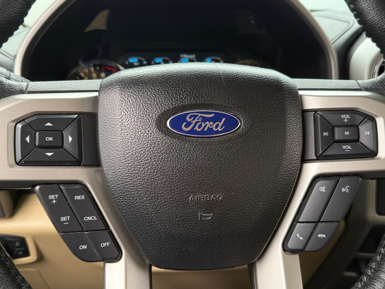 Thumbnail: 2016 Ford Econoline - 4