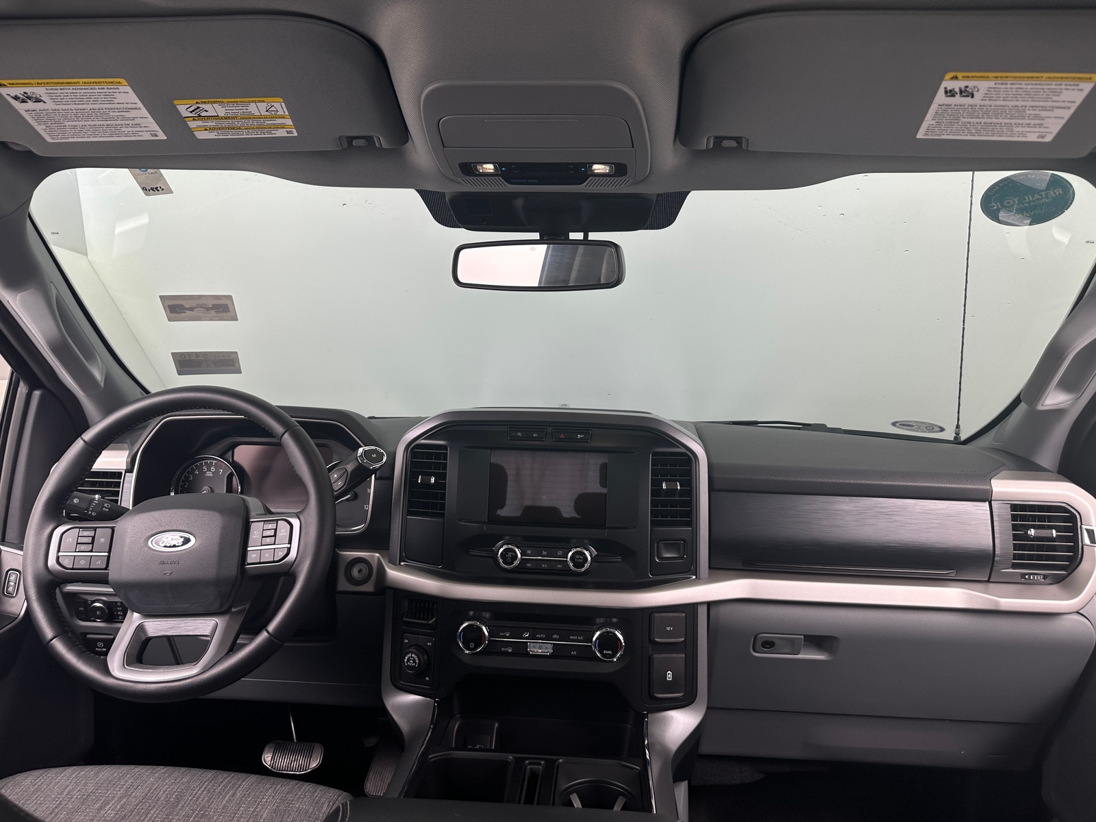 Thumbnail: 2021 Ford Econoline - 3
