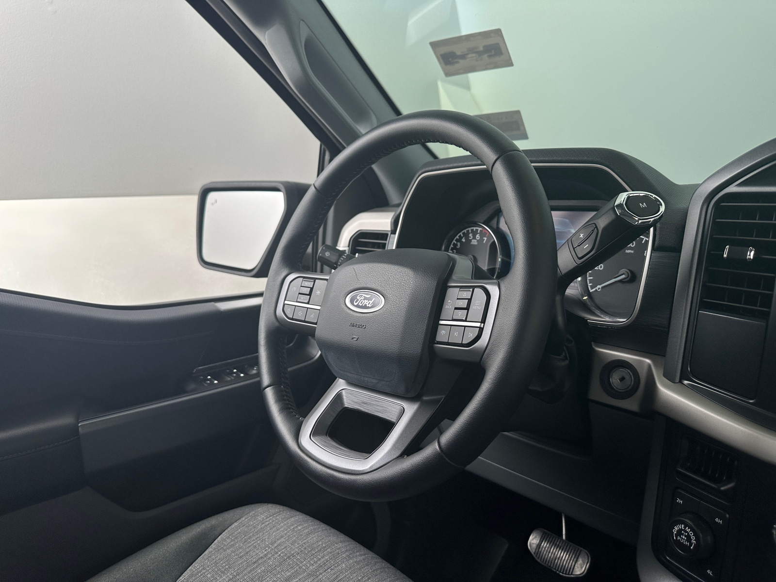 Thumbnail: 2021 Ford Econoline - 5