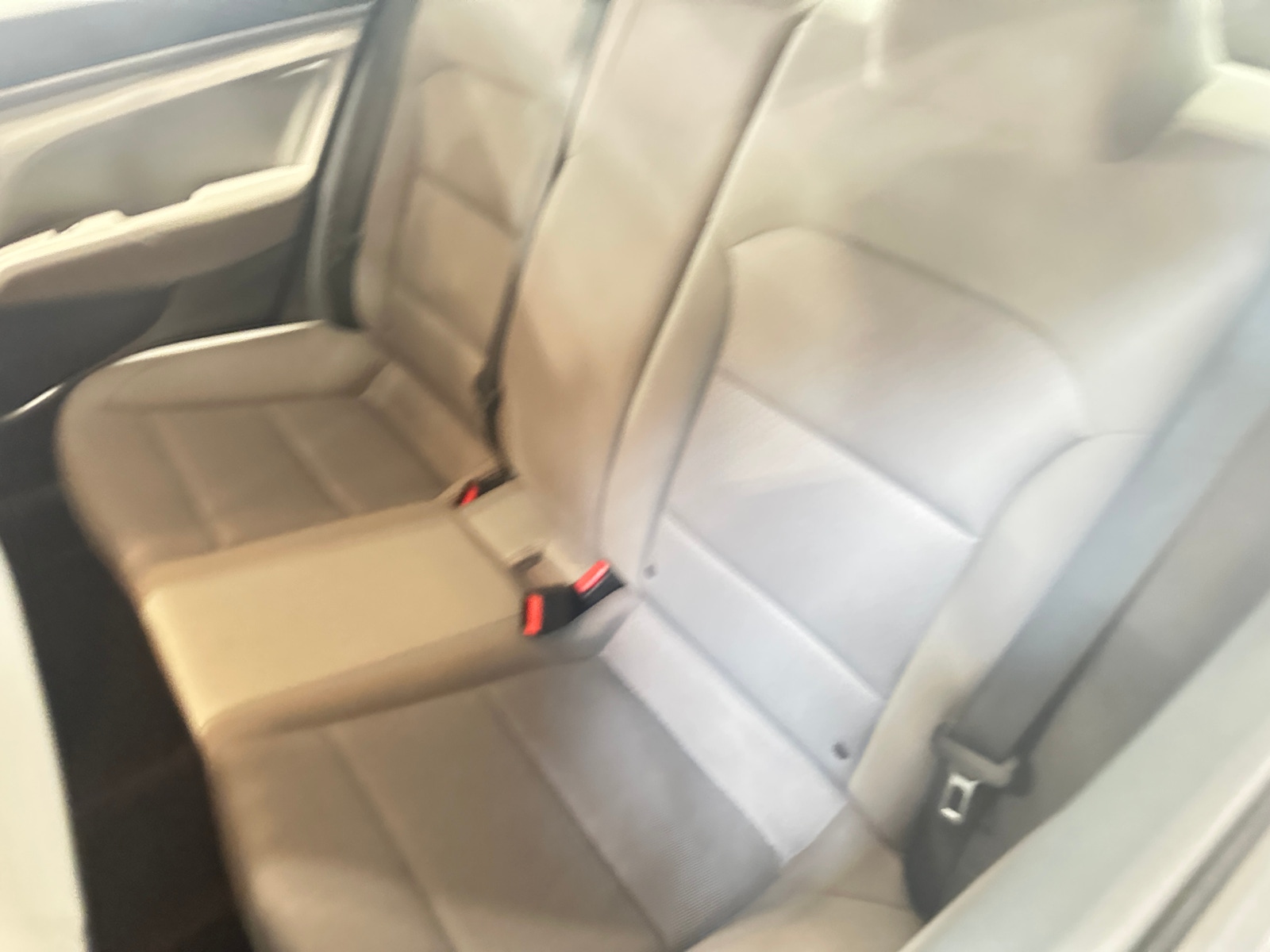 Thumbnail: 2018 Hyundai Elantra - 6