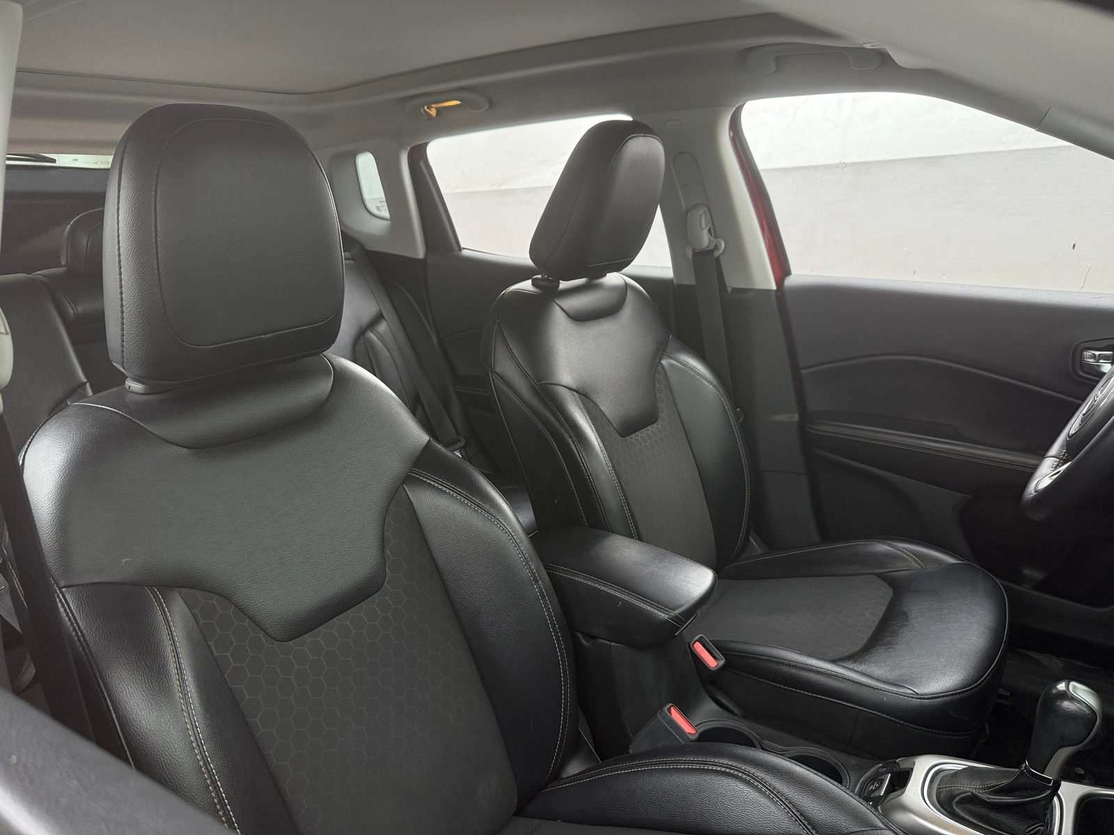 Thumbnail: 2017 Jeep Compass - 2