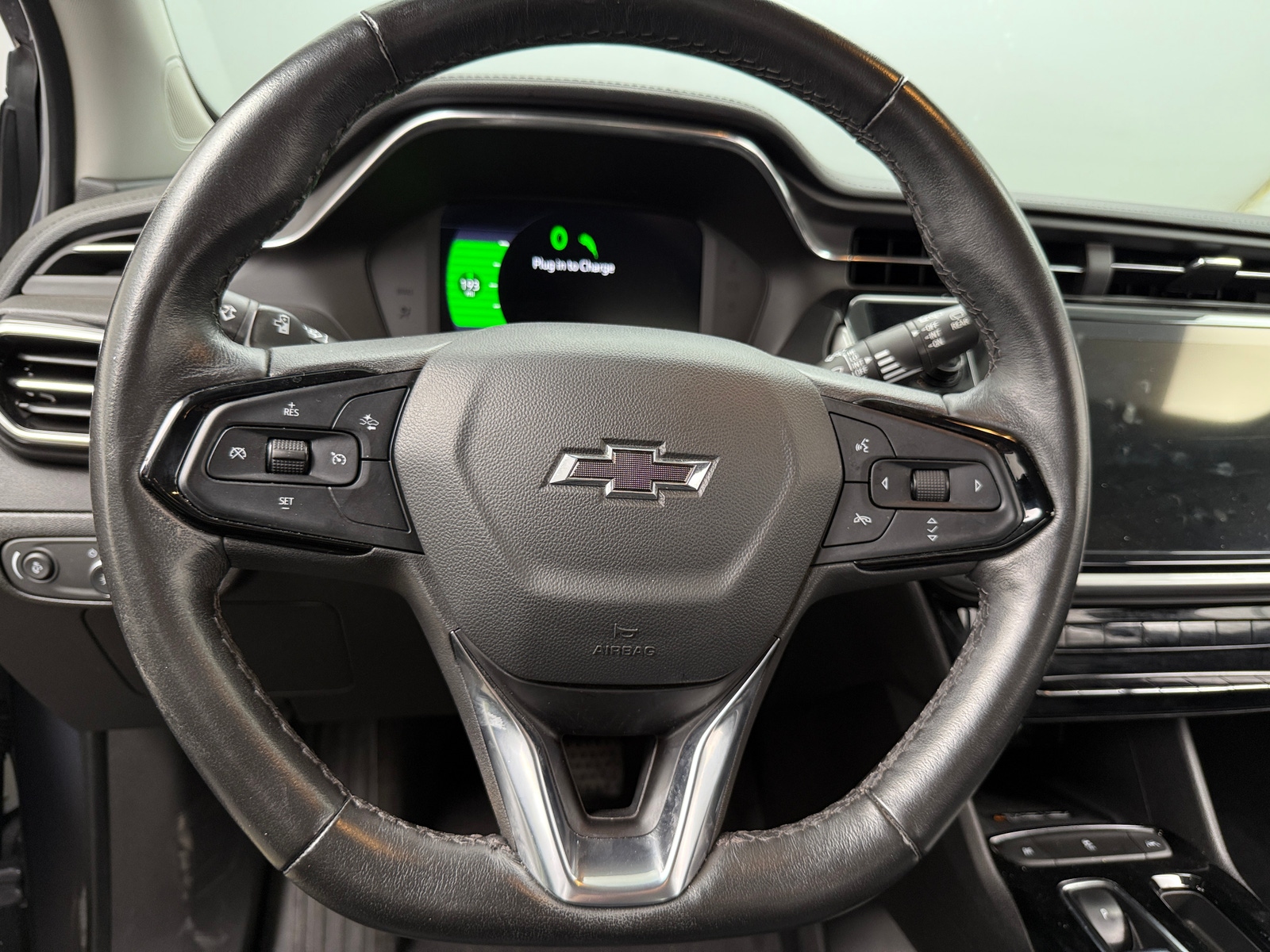 Thumbnail: 2022 Chevrolet Bolt EUV - 4