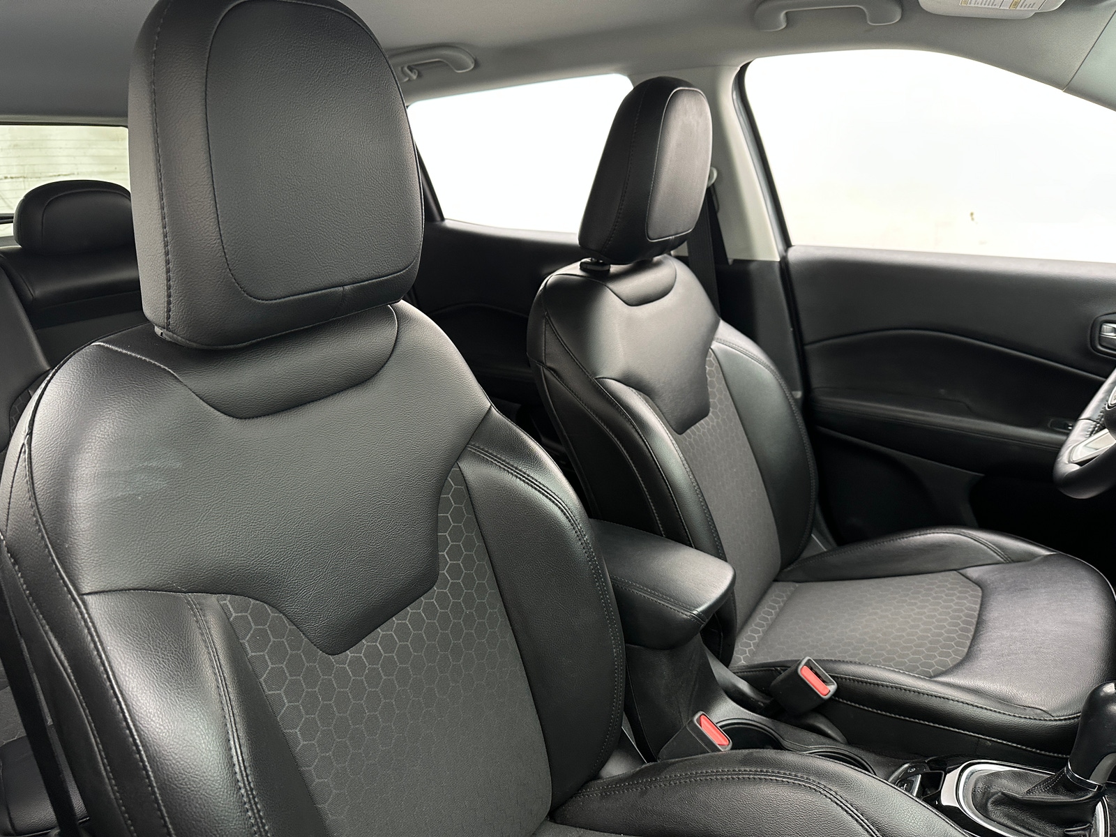 Thumbnail: 2018 Jeep Compass - 2